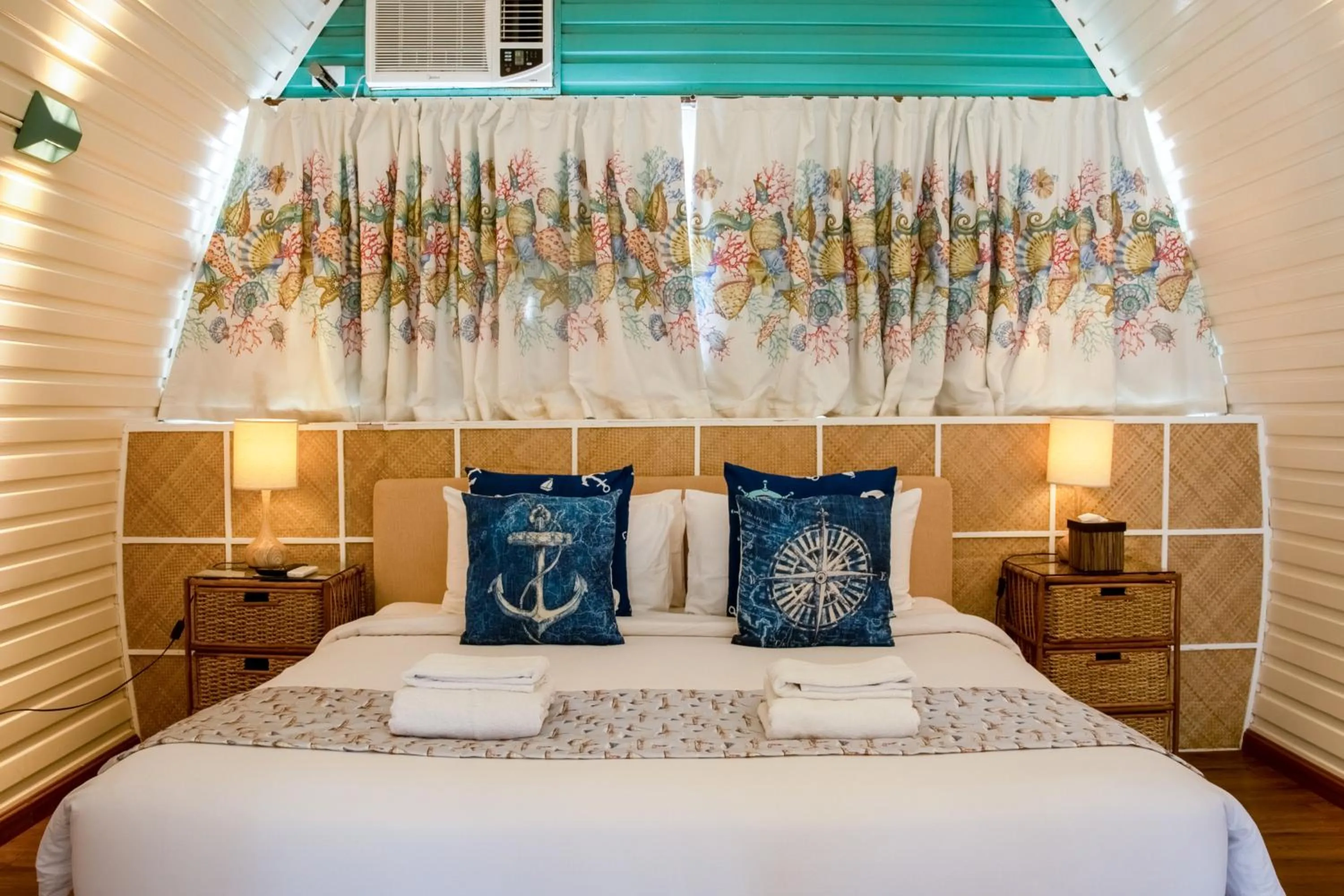 Bedroom, Bed in UNWND Boutique Hotel Calatagan