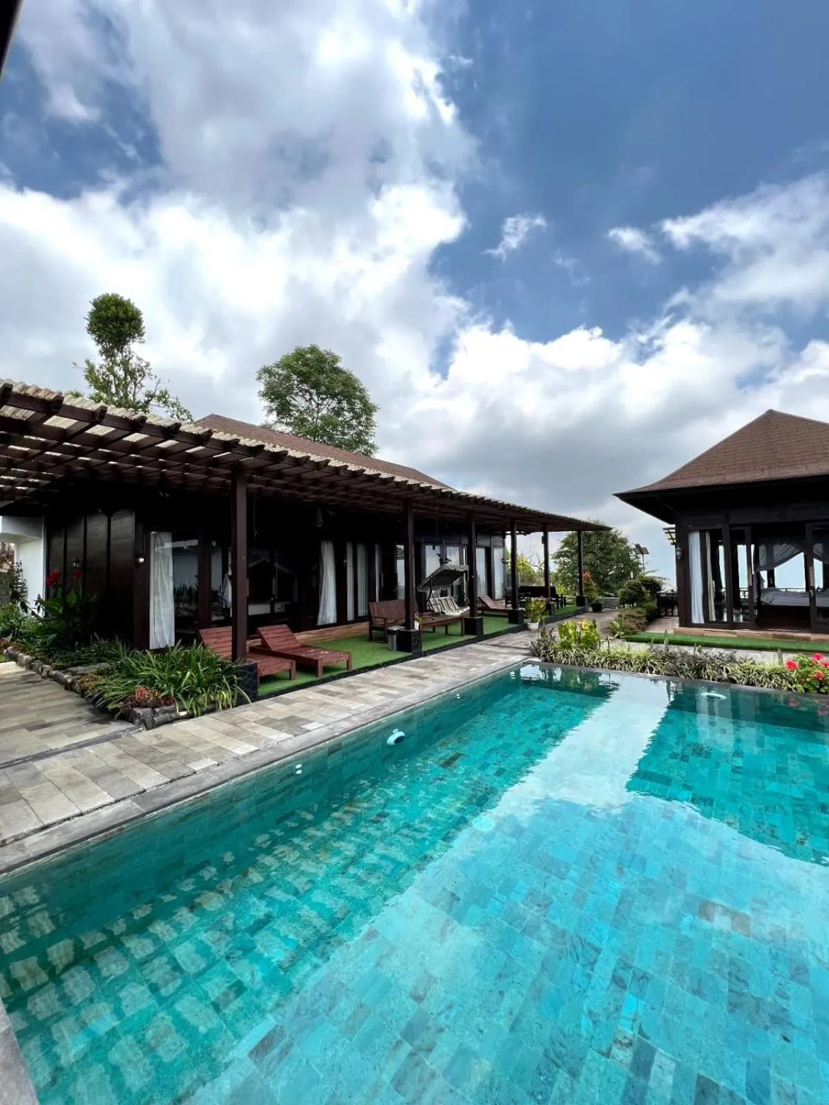 Pool view in Shankara Munduk Bali