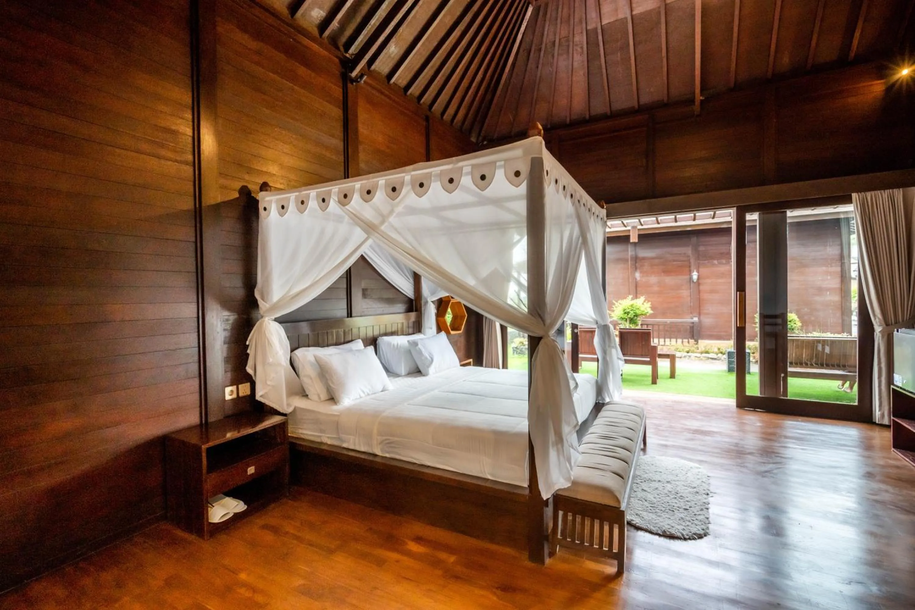 Bedroom, Bed in Shankara Munduk Bali