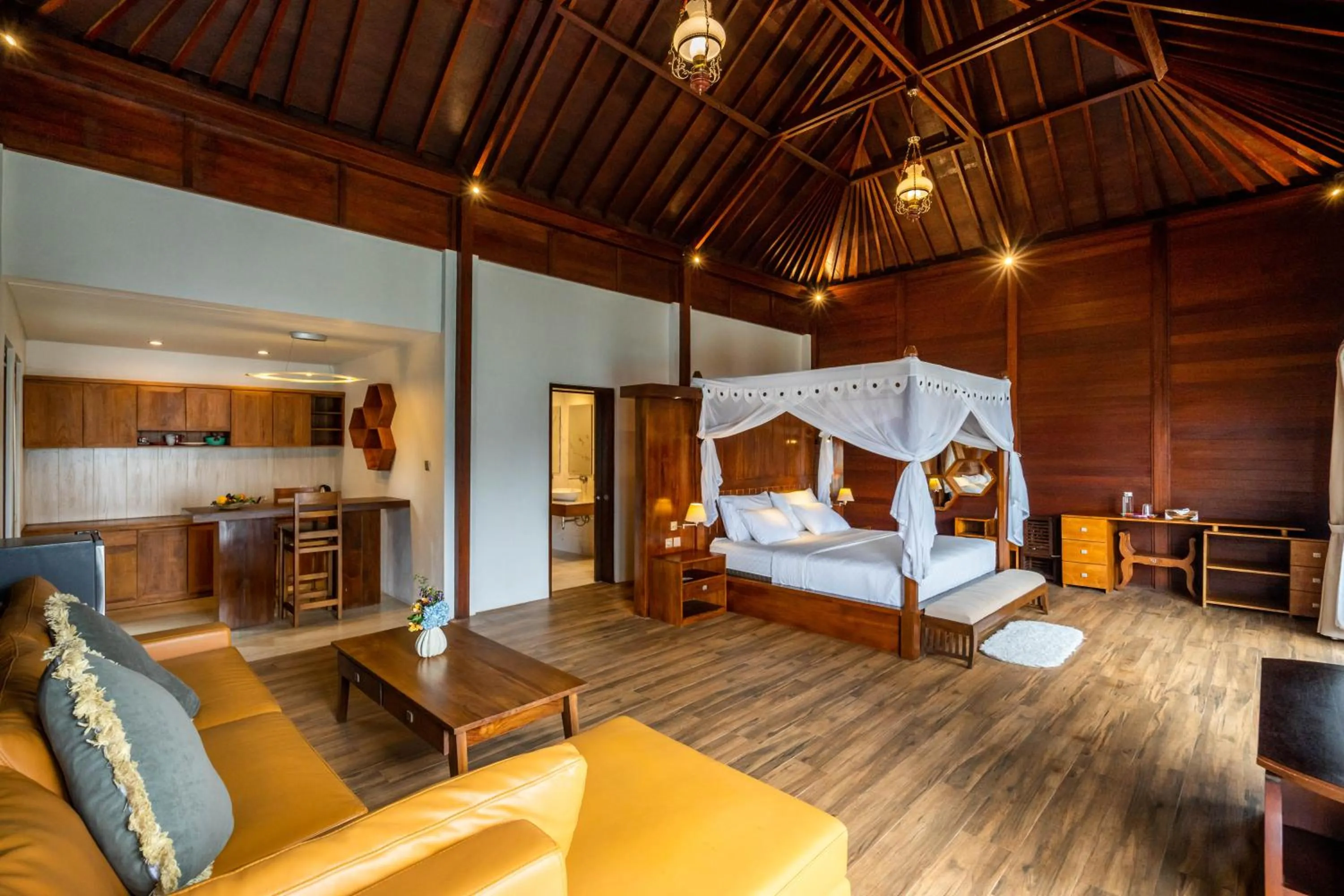 Living room, Bed in Shankara Munduk Bali
