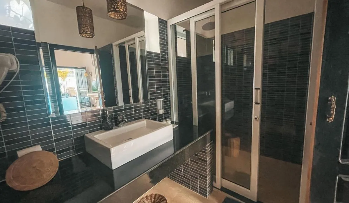 Bathroom in The Bygone