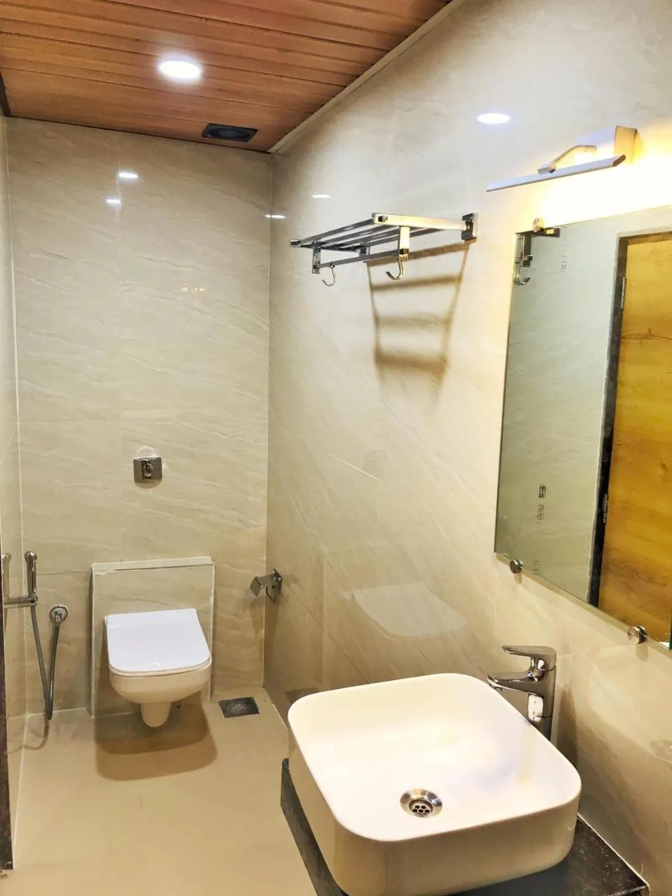 Bathroom in Gateway Suites