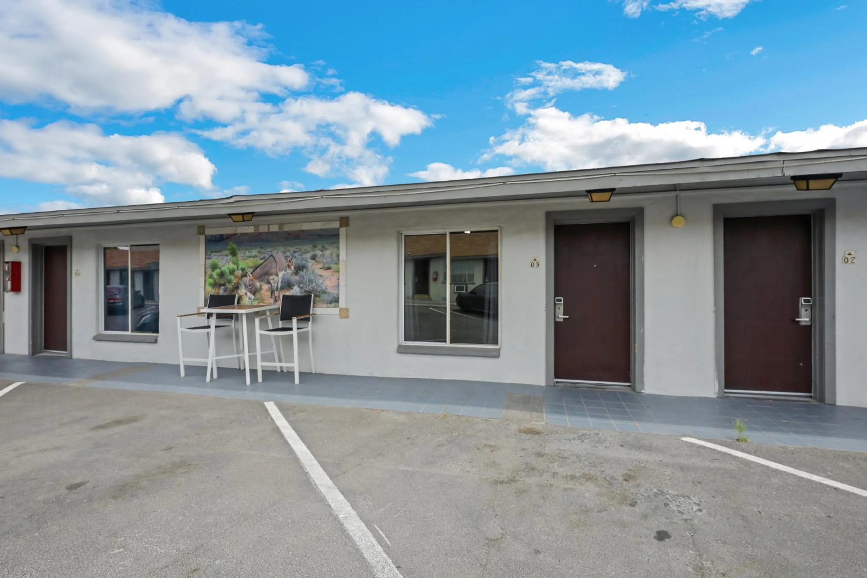Property building in Desert Moon Motel