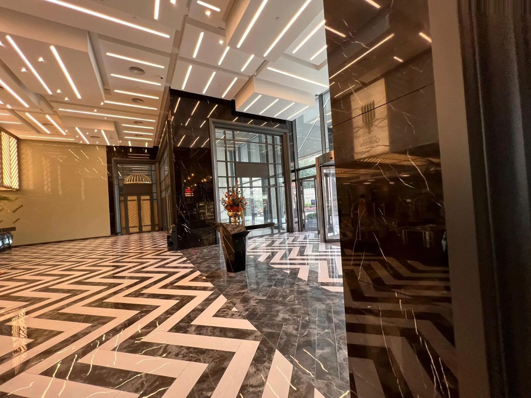 Sinpaş Queen Bomonti 7 Stars Hotel