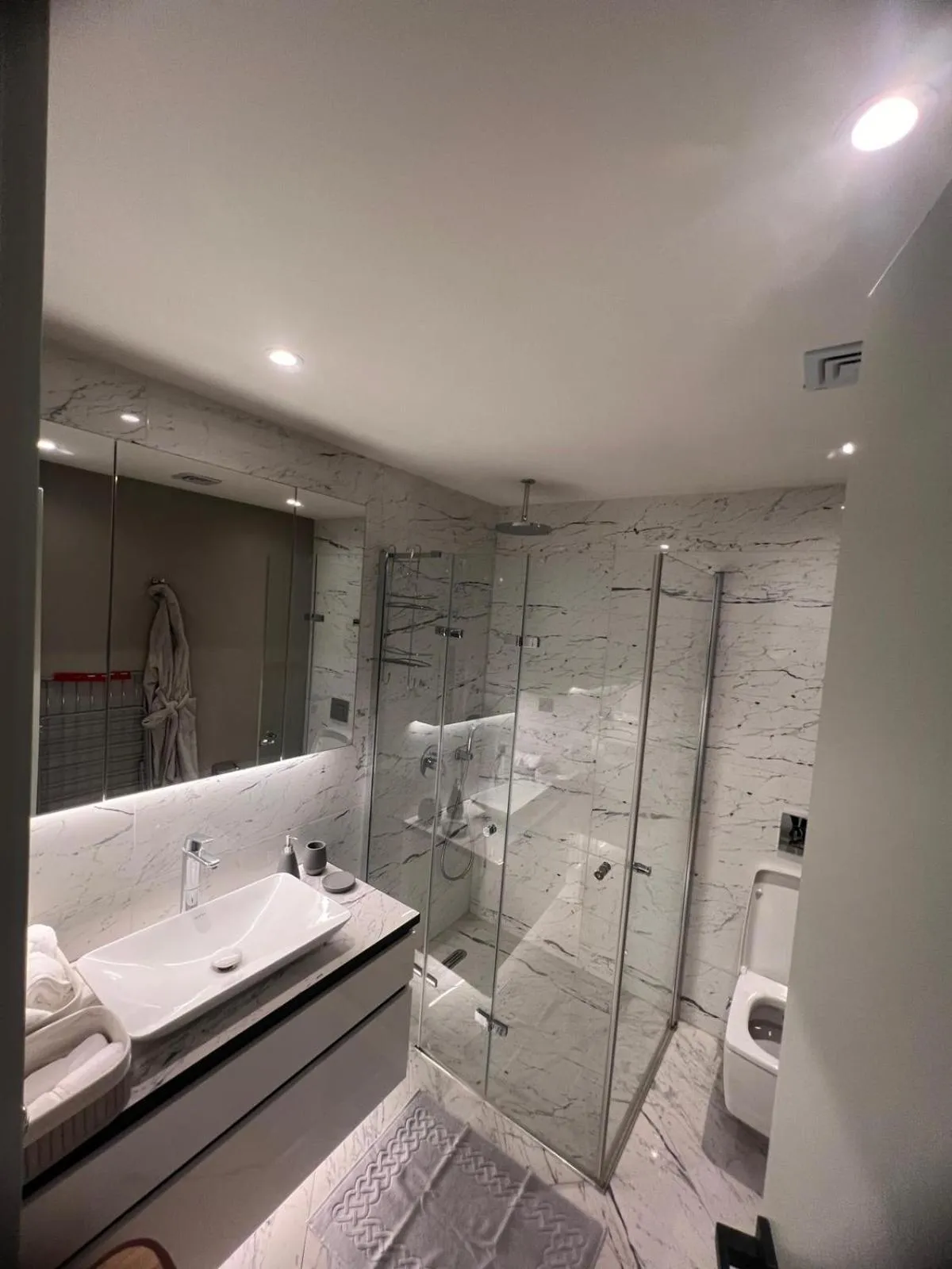 Sinpaş Queen Bomonti 7 Stars Hotel