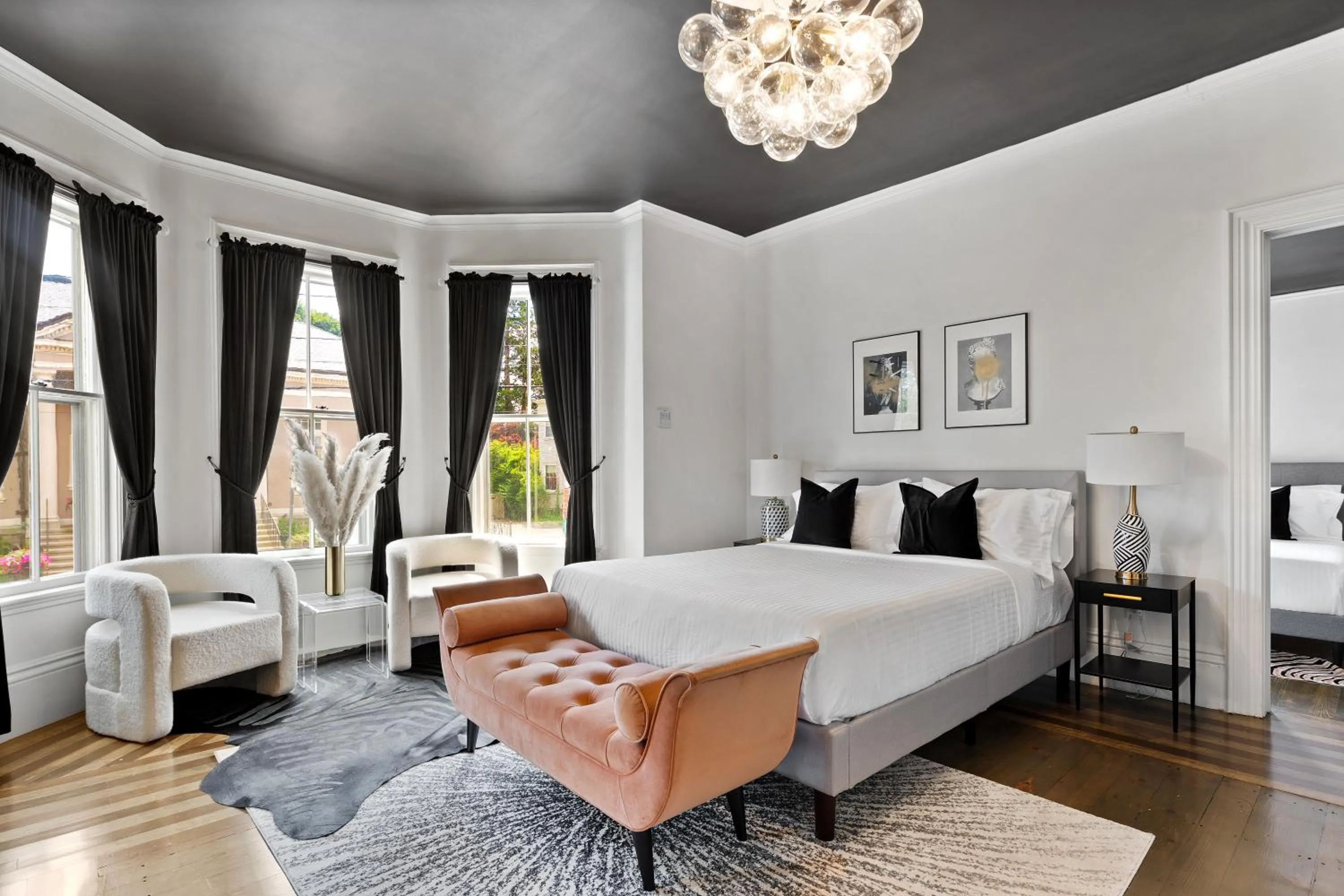 Photo of the whole room, Bed in The Coach House