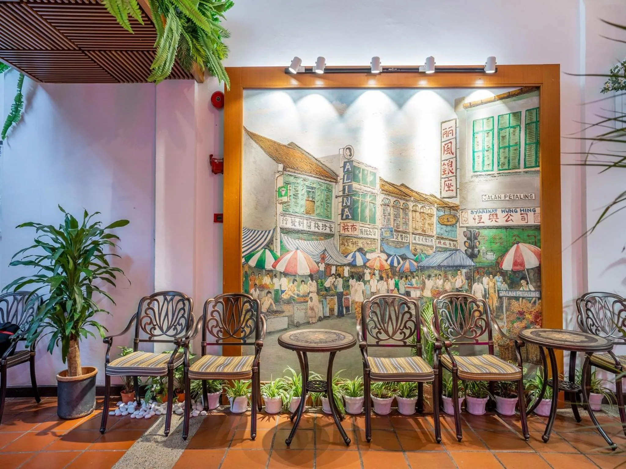 Floresta Hotel Chinatown