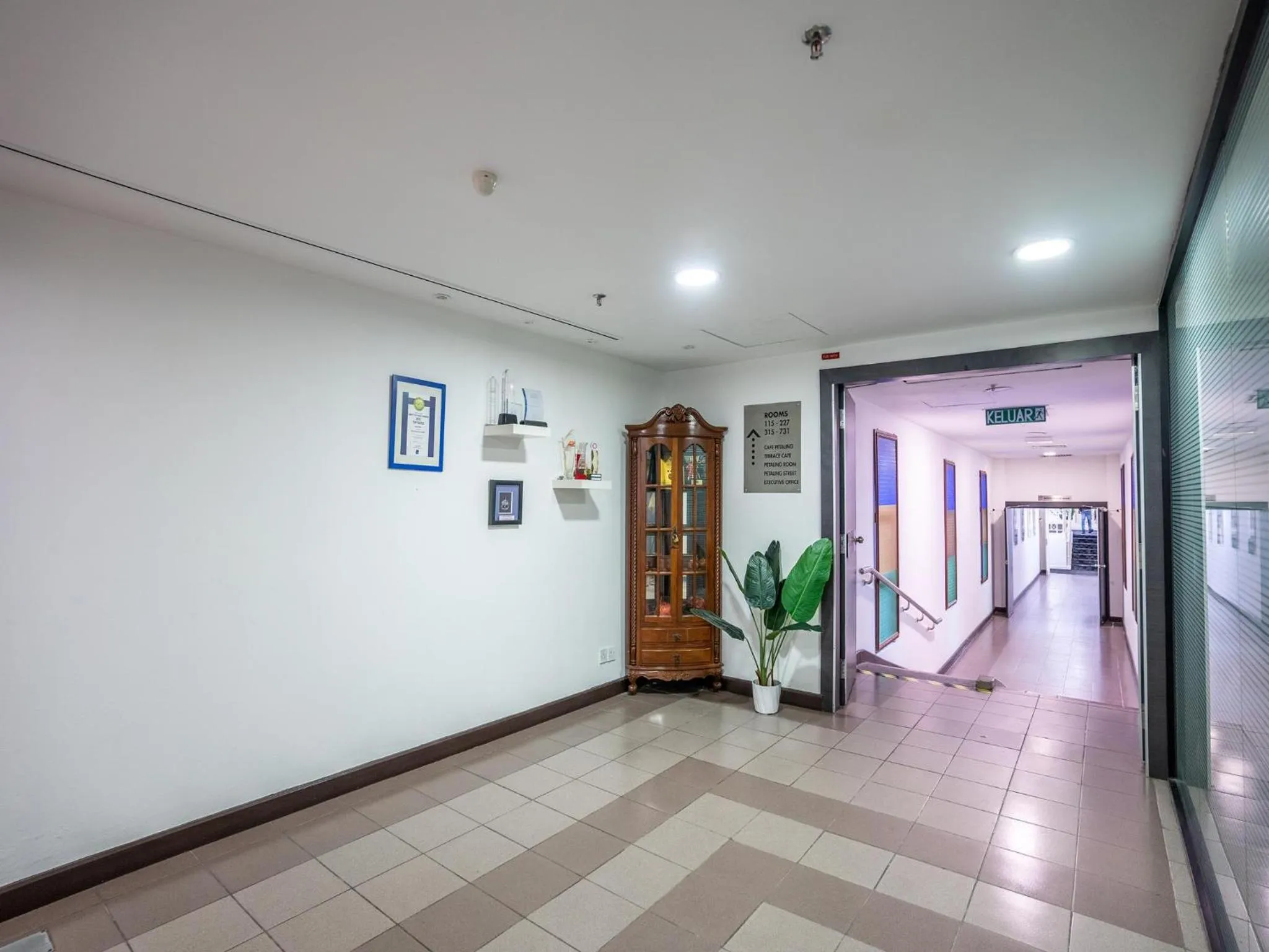 Floresta Hotel Chinatown