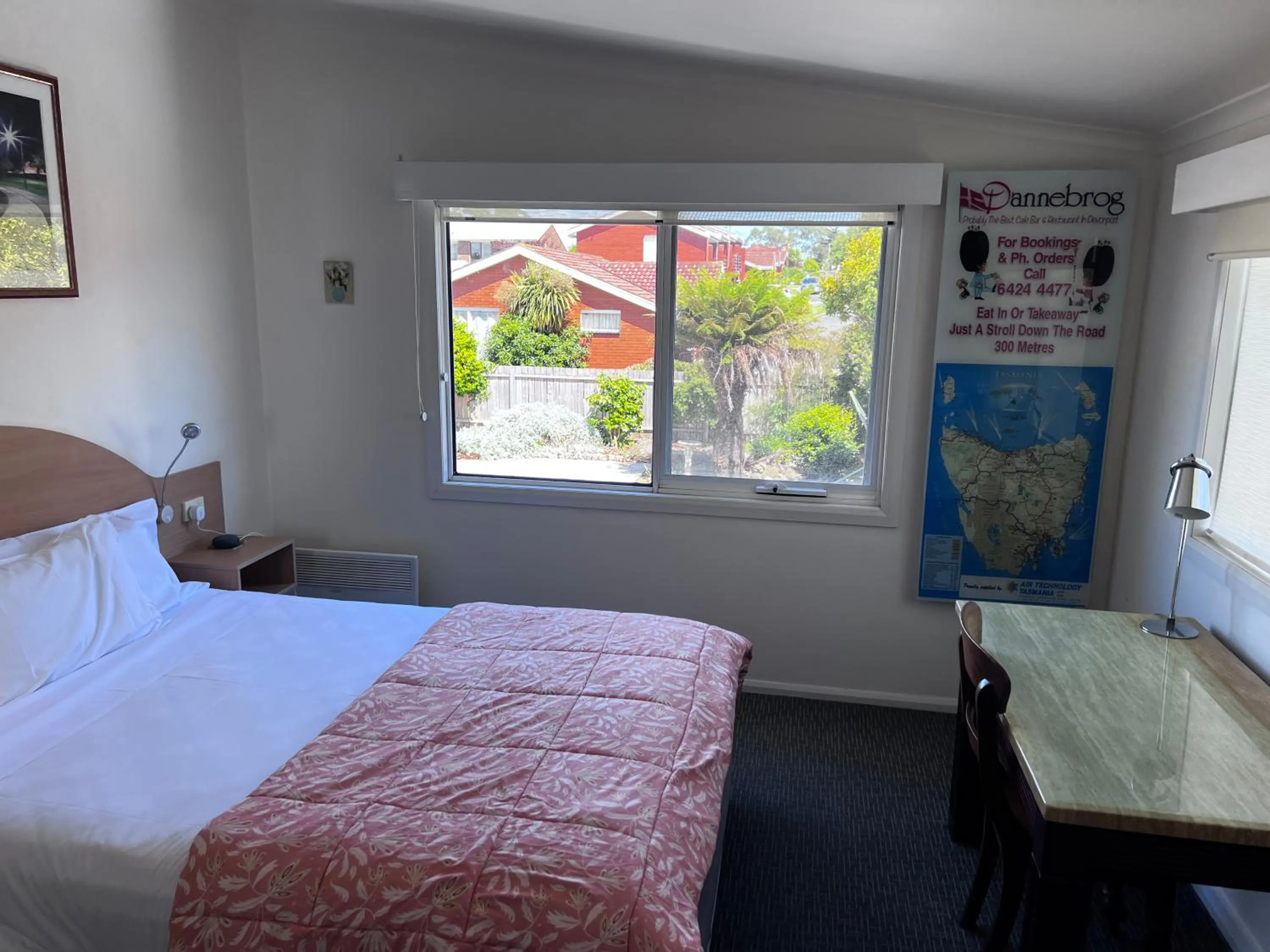 Bed in The Dannebrog Lodge