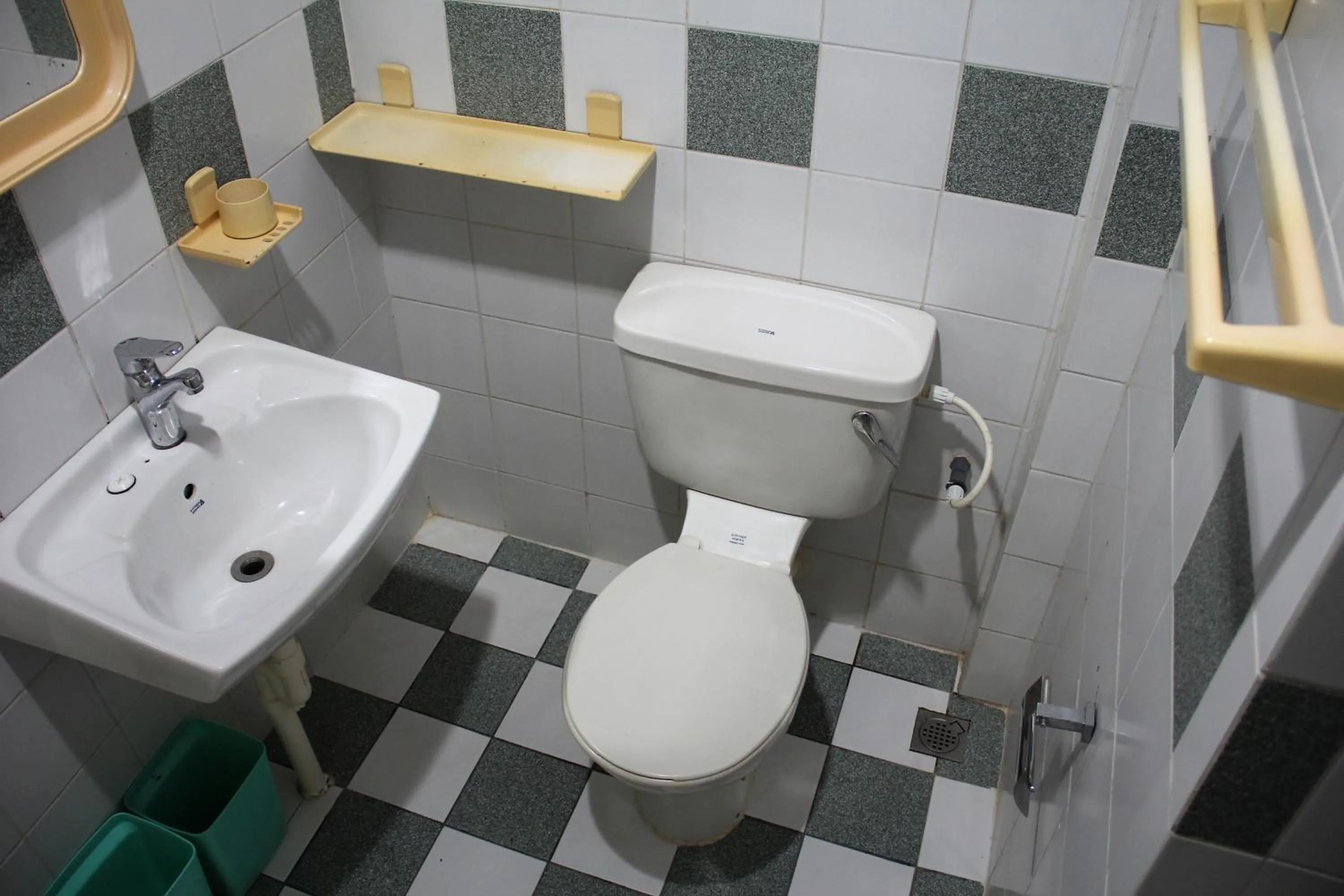 Toilet in Sandakan Inn