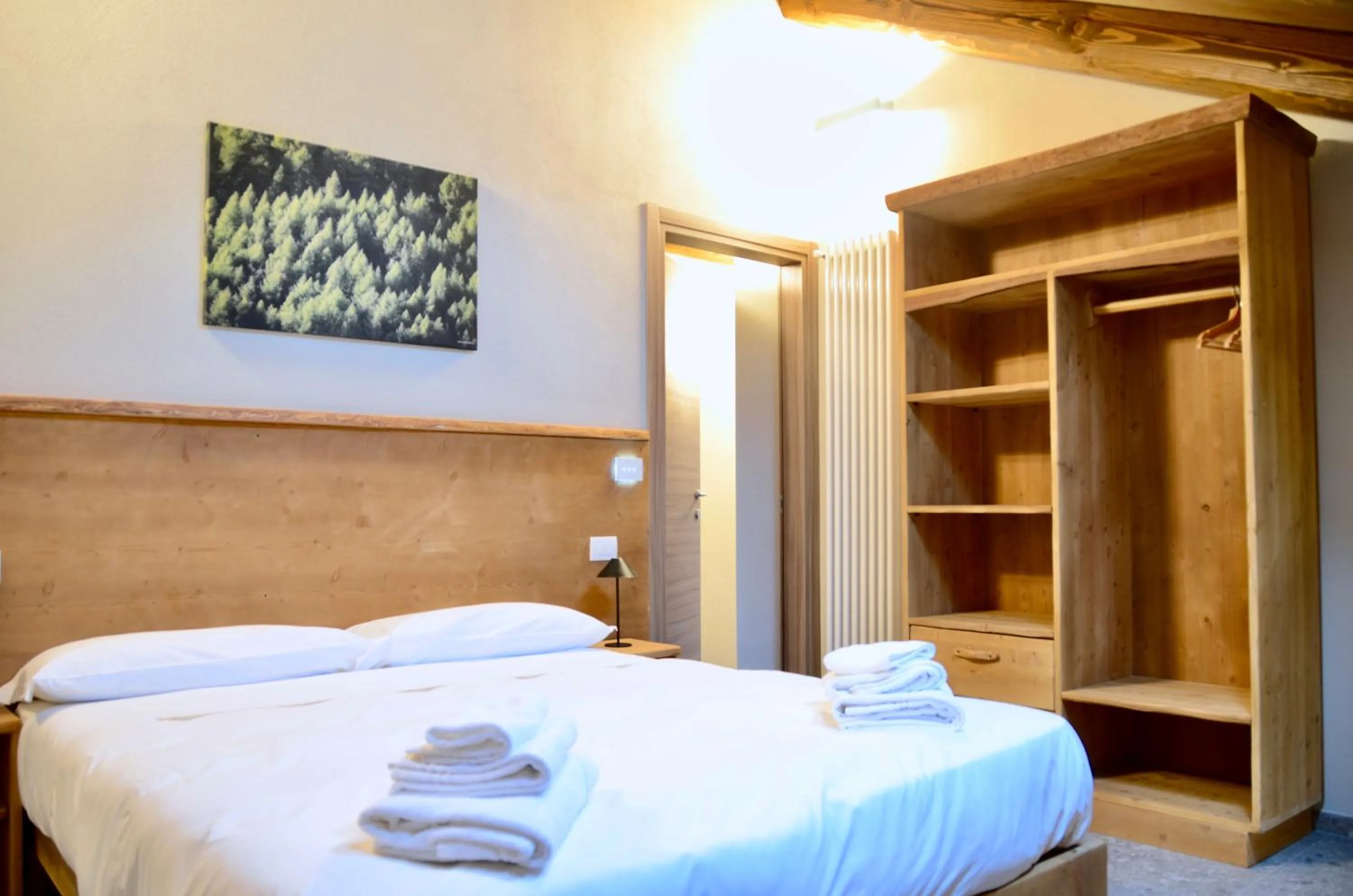 Bedroom, Bed in Case Verdi