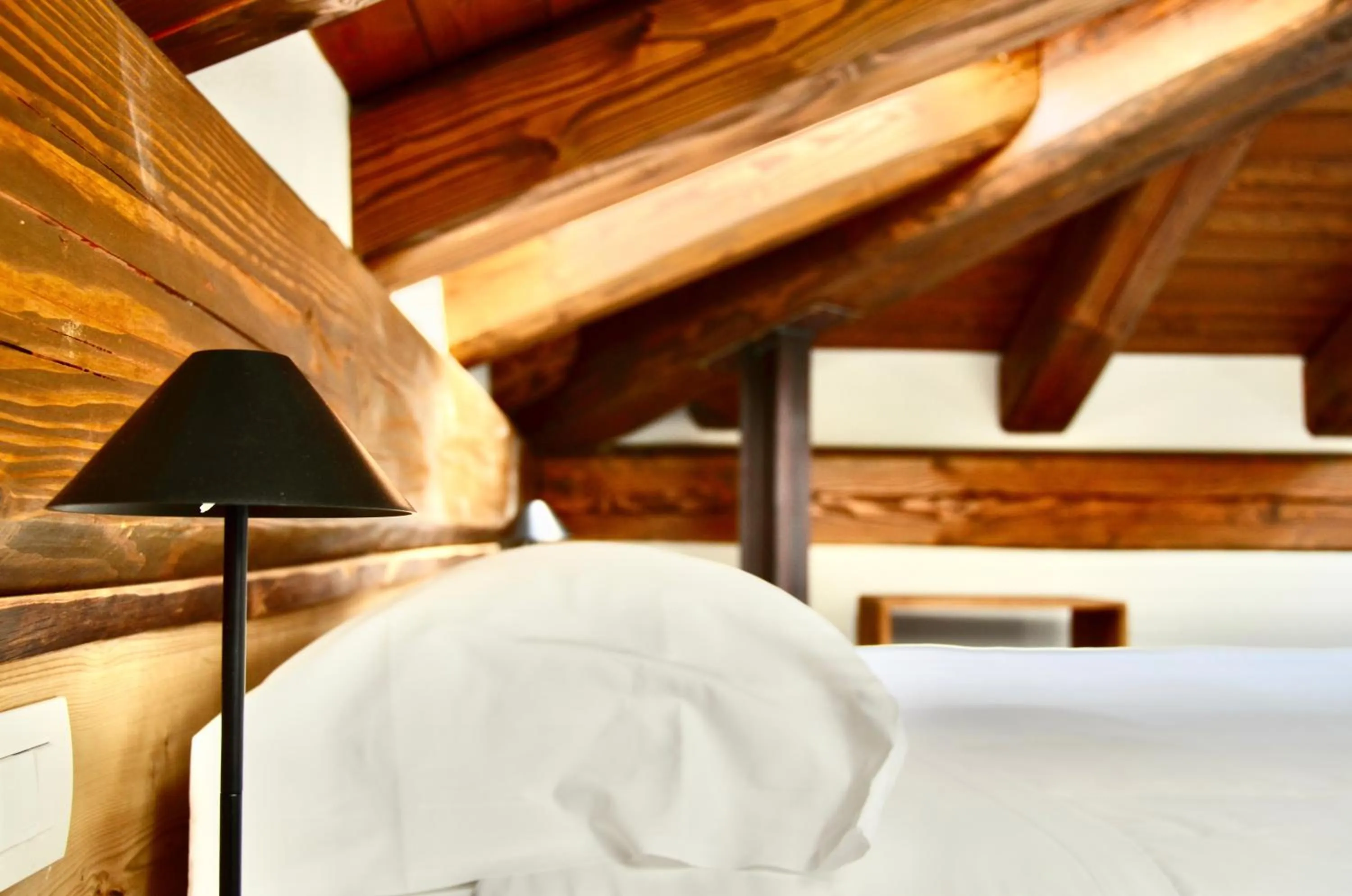 Bedroom, Bed in Case Verdi