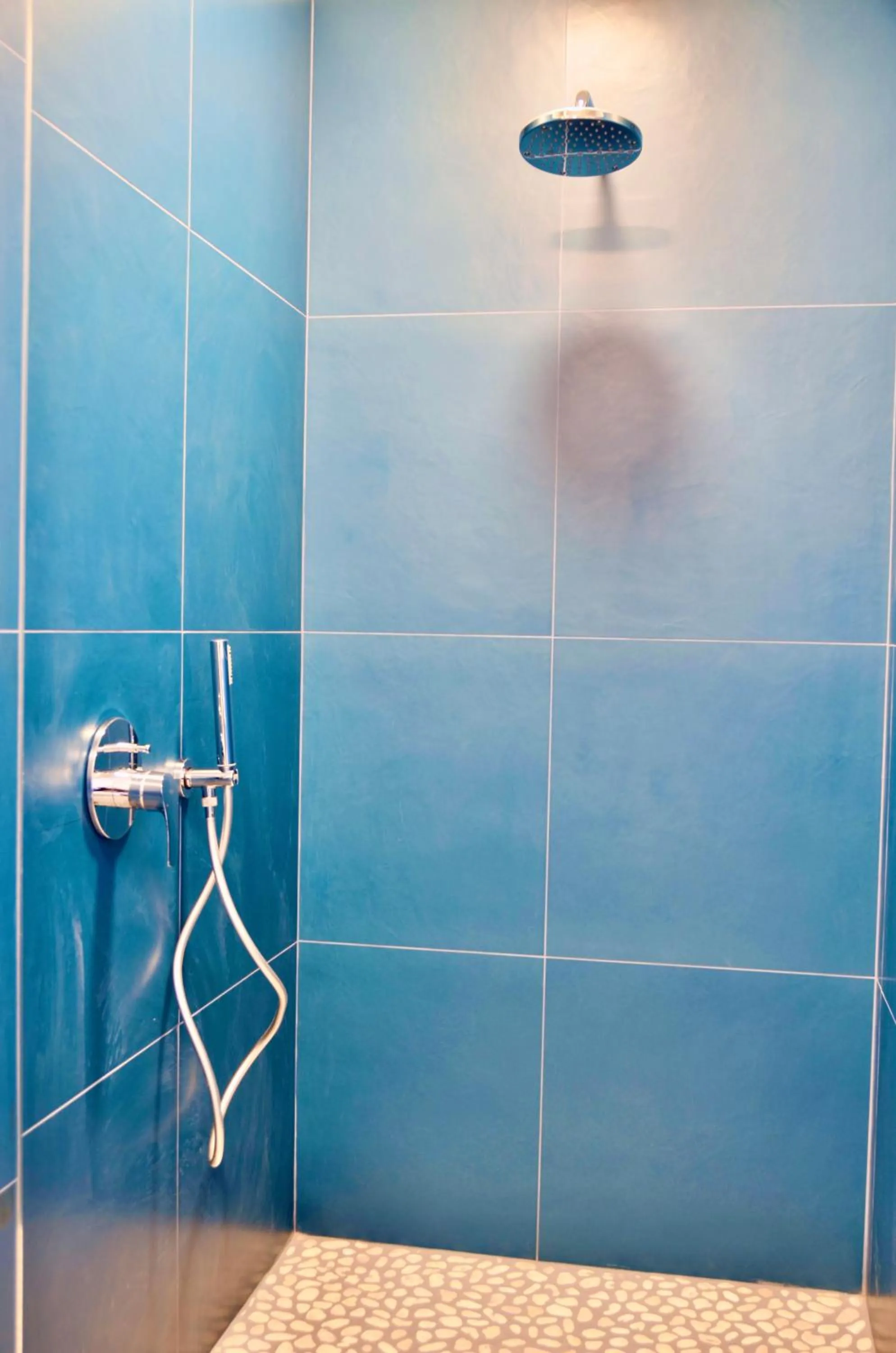 Shower in Apartments Du Parc