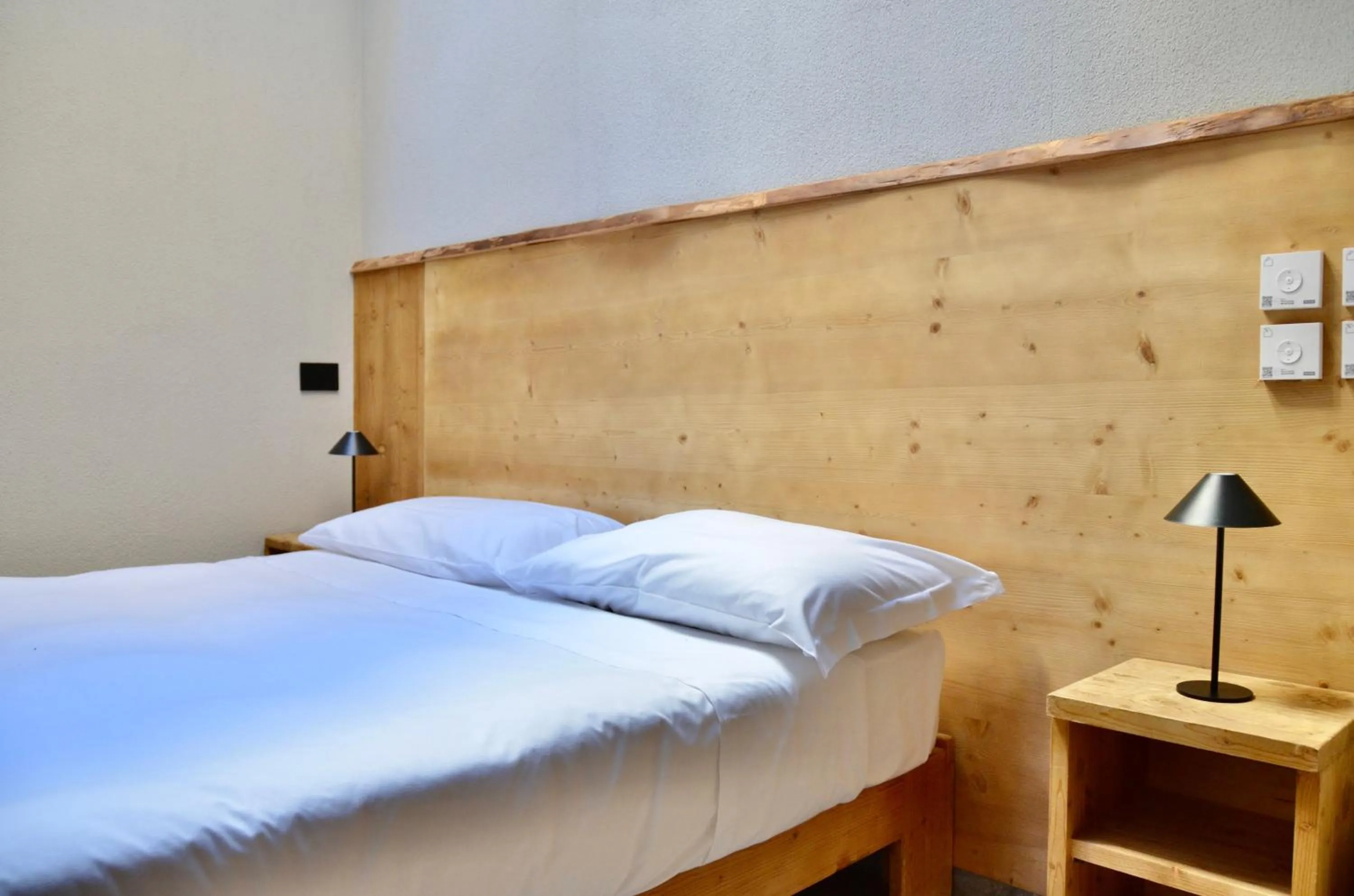 Bedroom, Bed in Apartments Du Parc