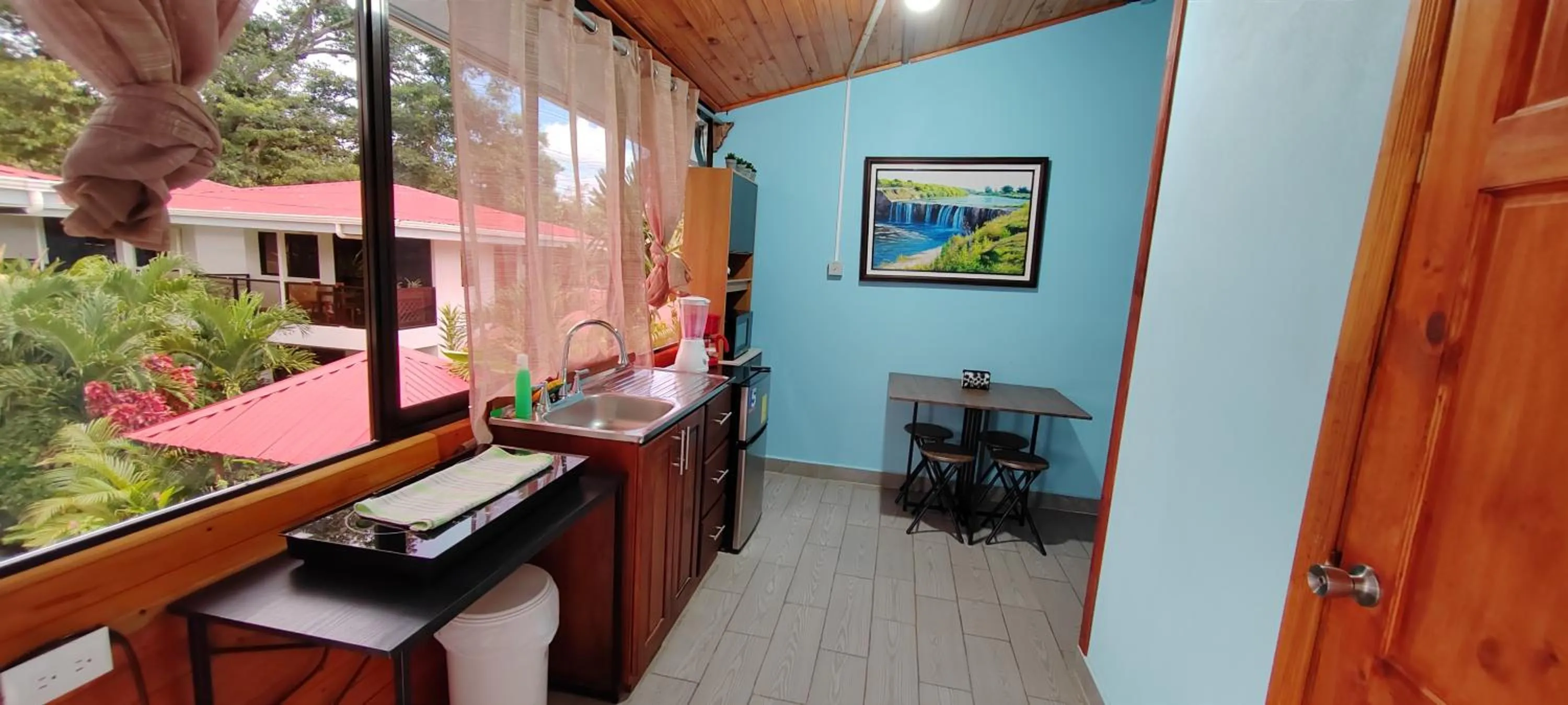 Day in Ballena Rey Hotel