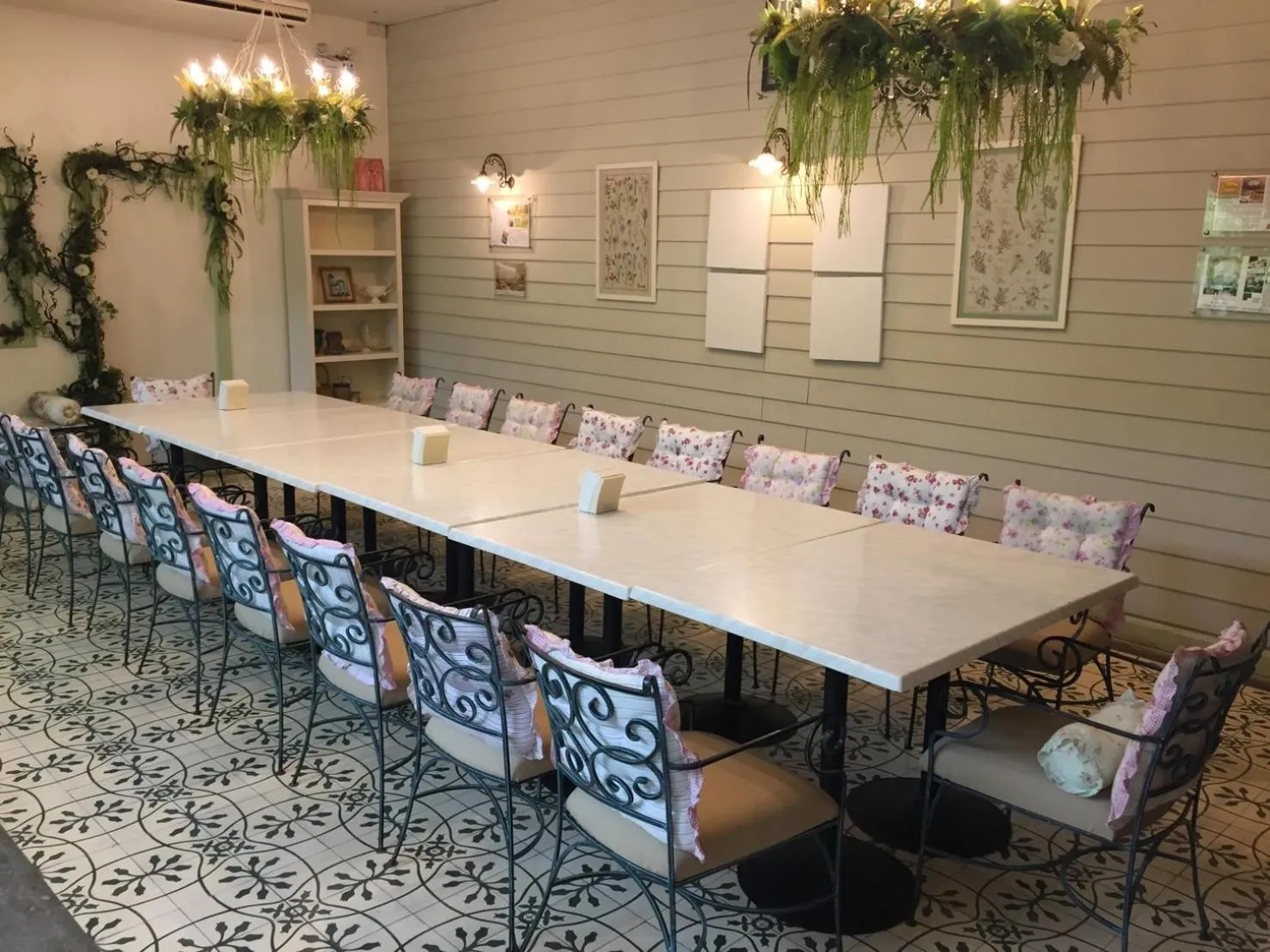 Karaoke in Nara Residence Trang