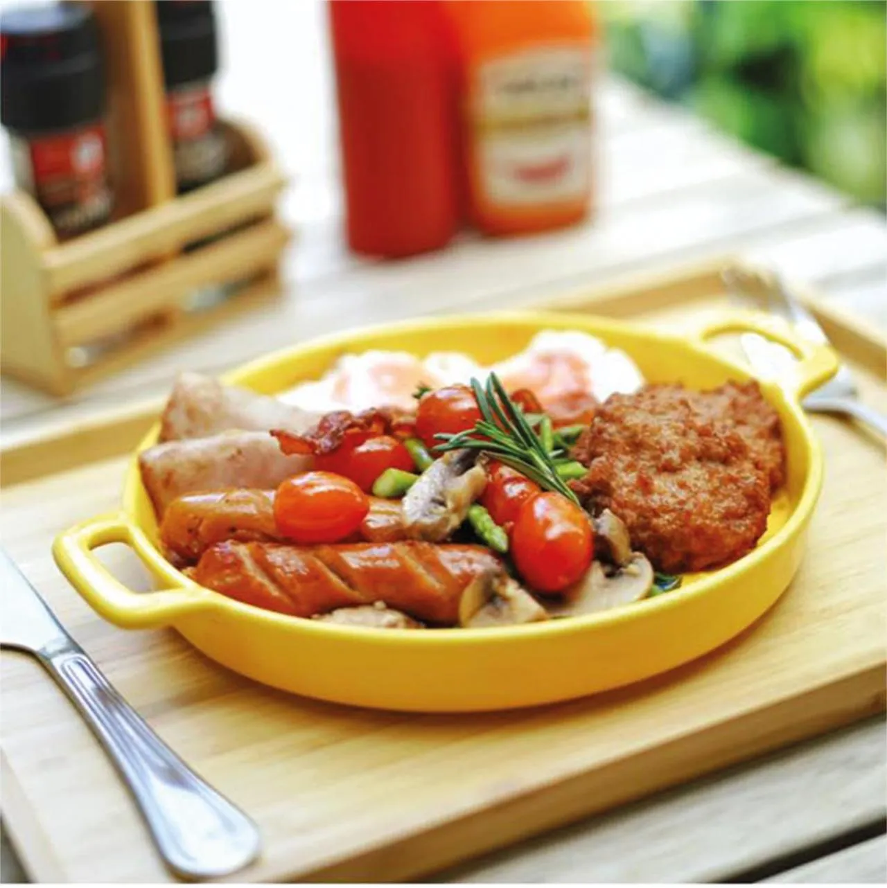Breakfast in Nara Residence Trang