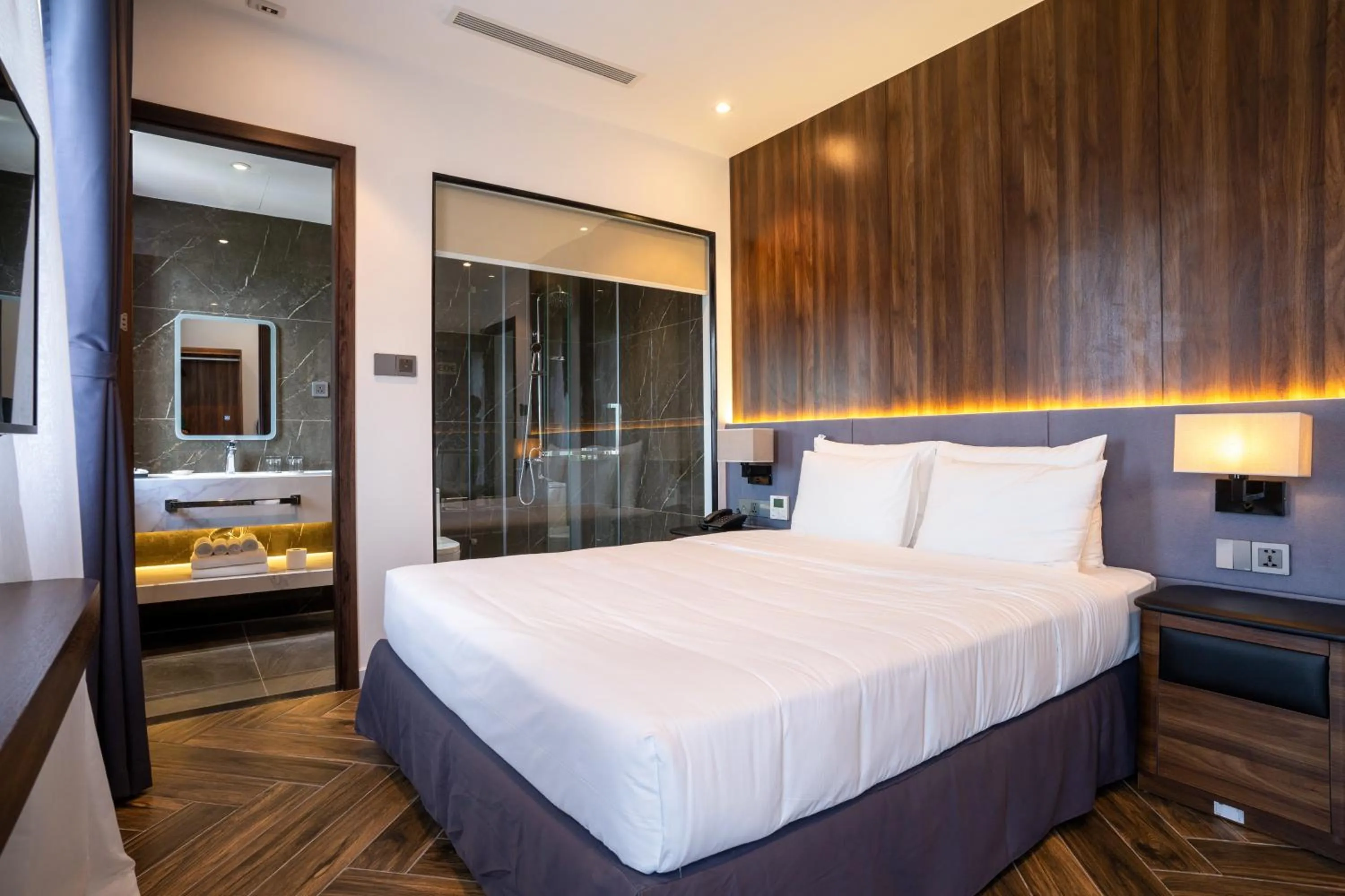 Bedroom, Bed in Calidum Phu Quoc Hotel