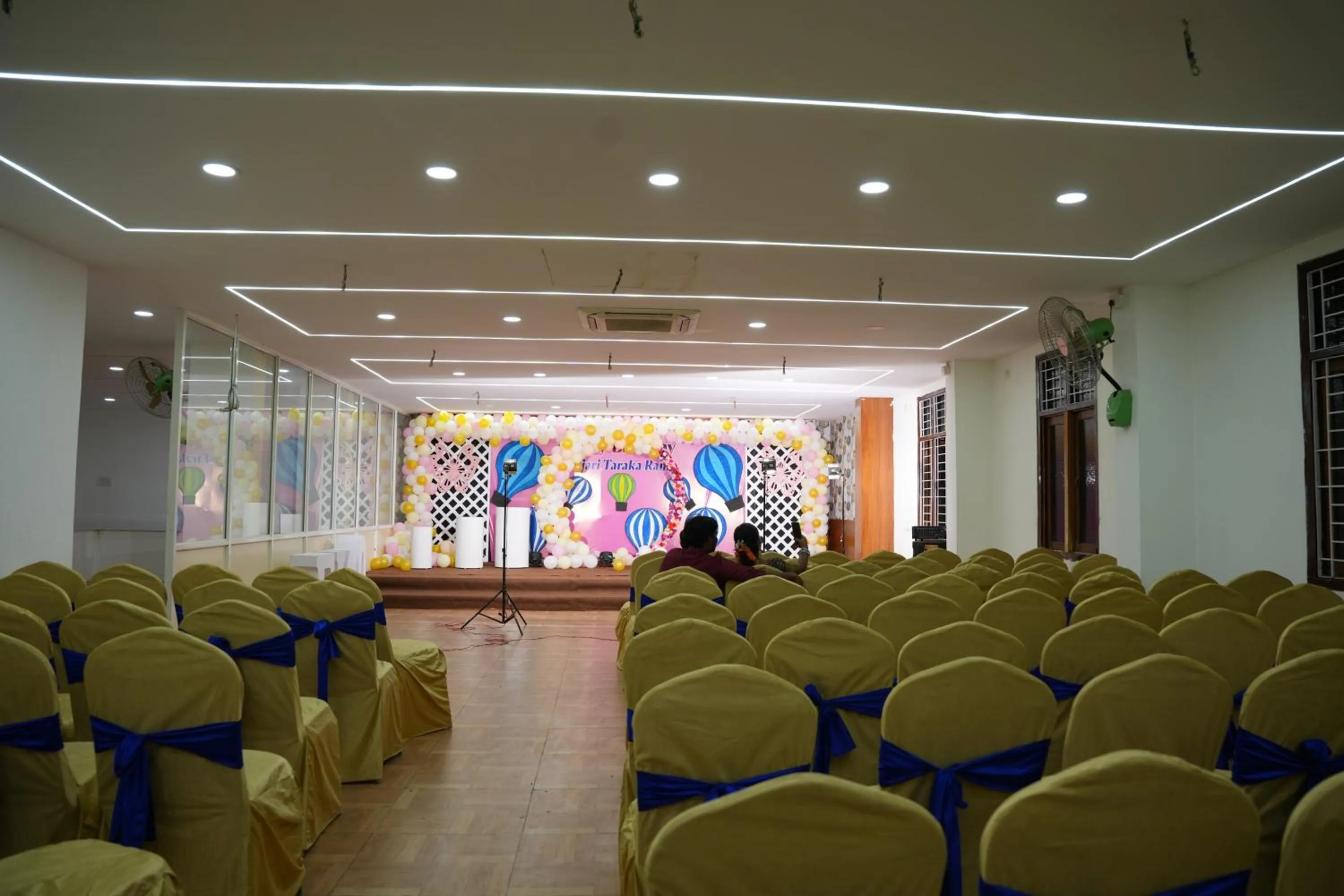 Banquet/Function facilities in Hotel Plaza Hyderabad Airport Zone