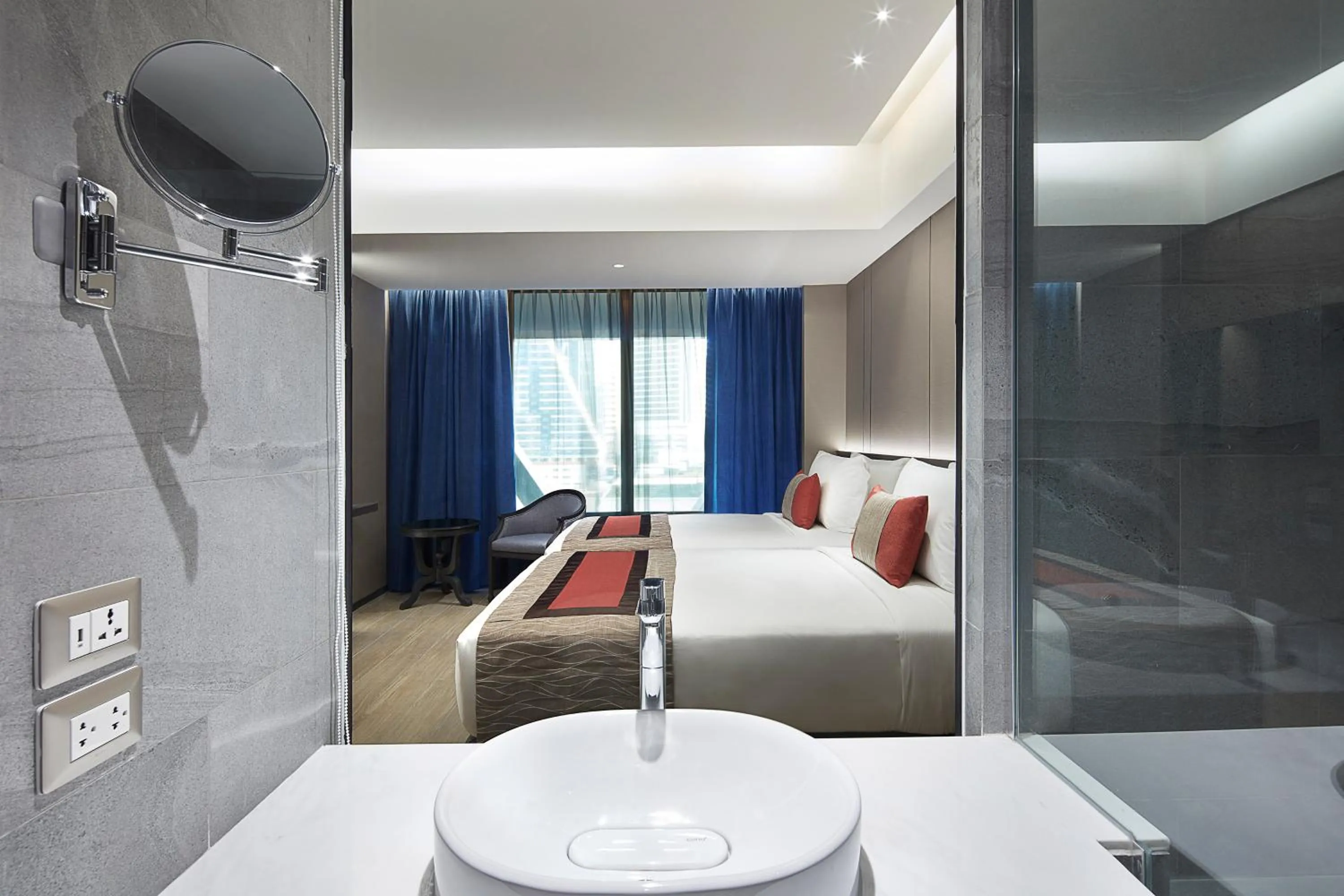 Bed in Grace At Five by Grace Hotel Bangkok