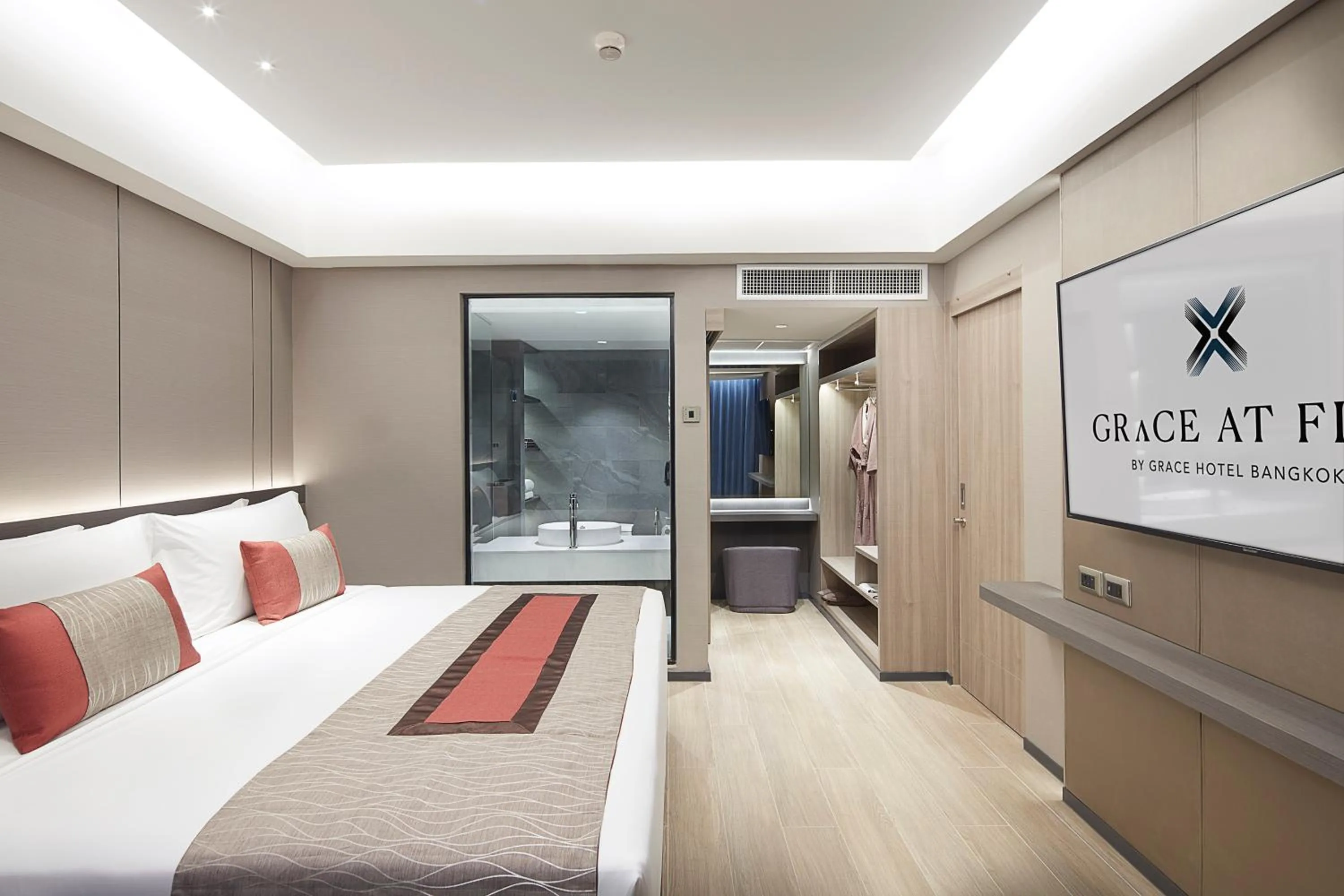 Bed in Grace At Five by Grace Hotel Bangkok