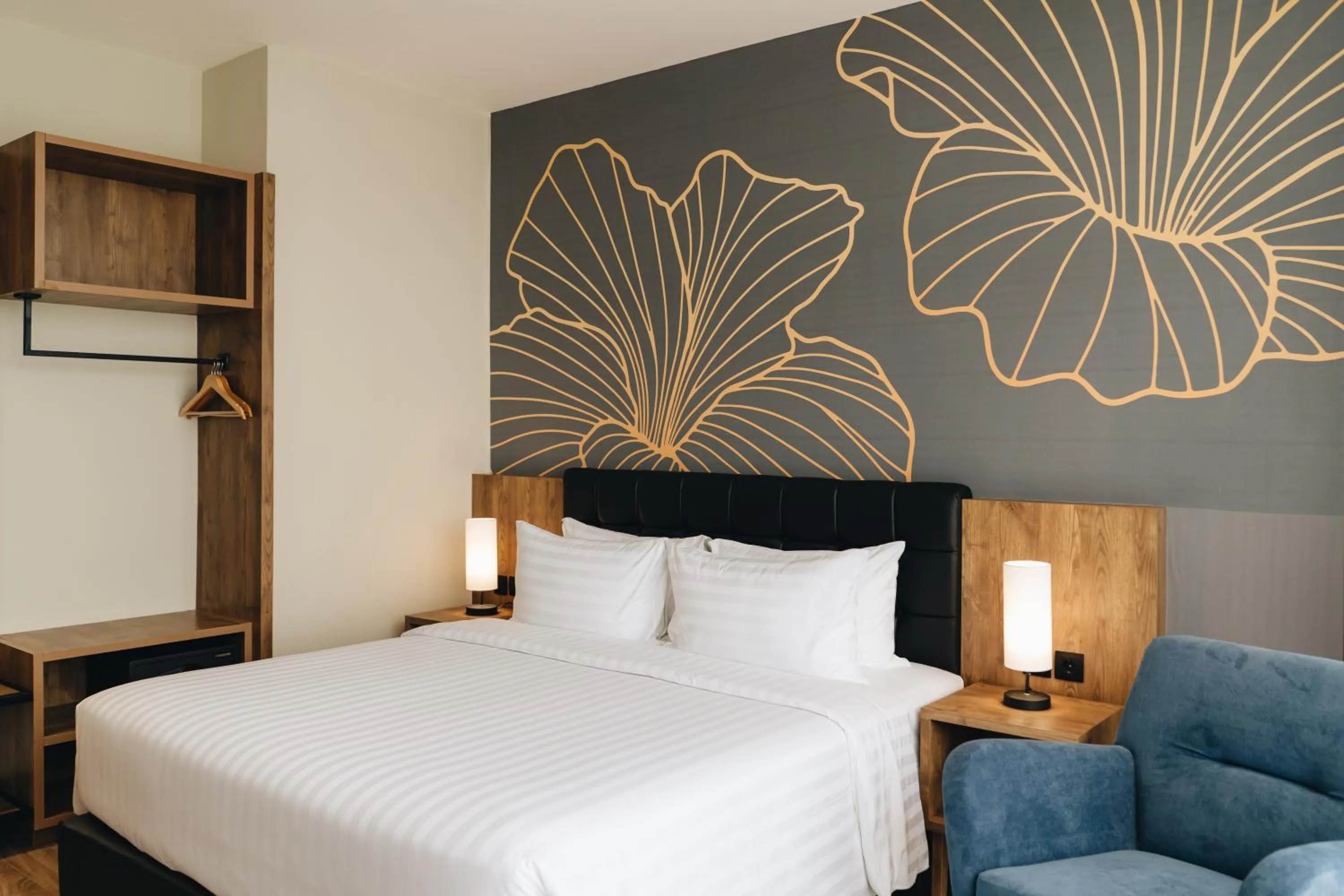 Property building, Bed in Grand Central Premier