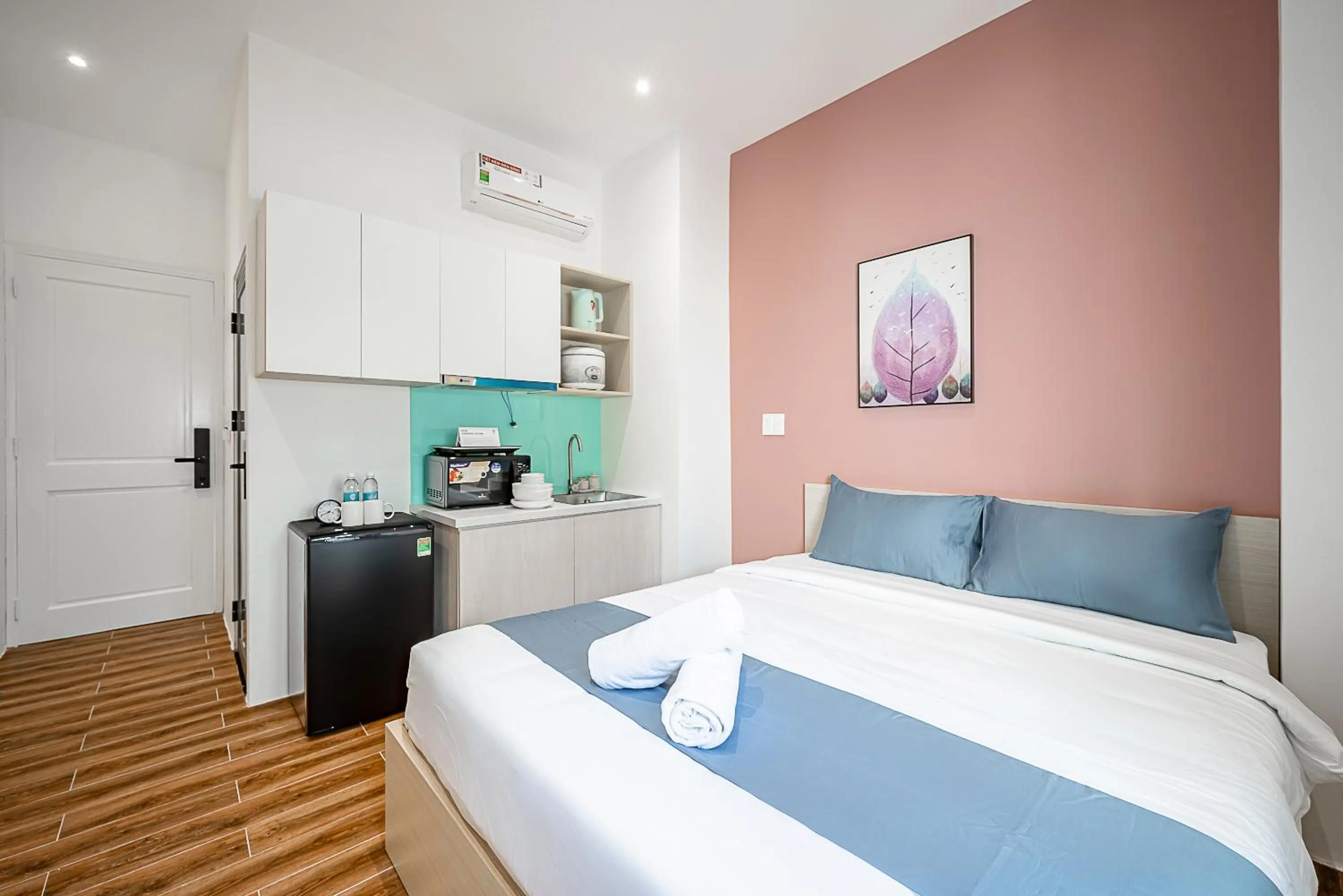 Bed in Cozrum Homes - Autumn House