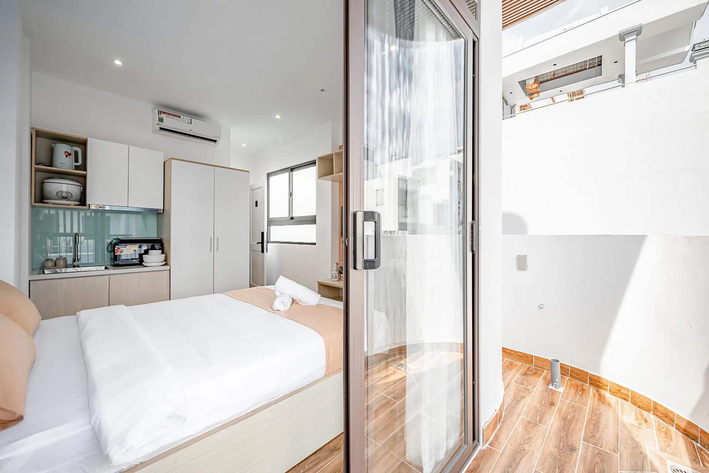 Bed in Cozrum Homes - Autumn House