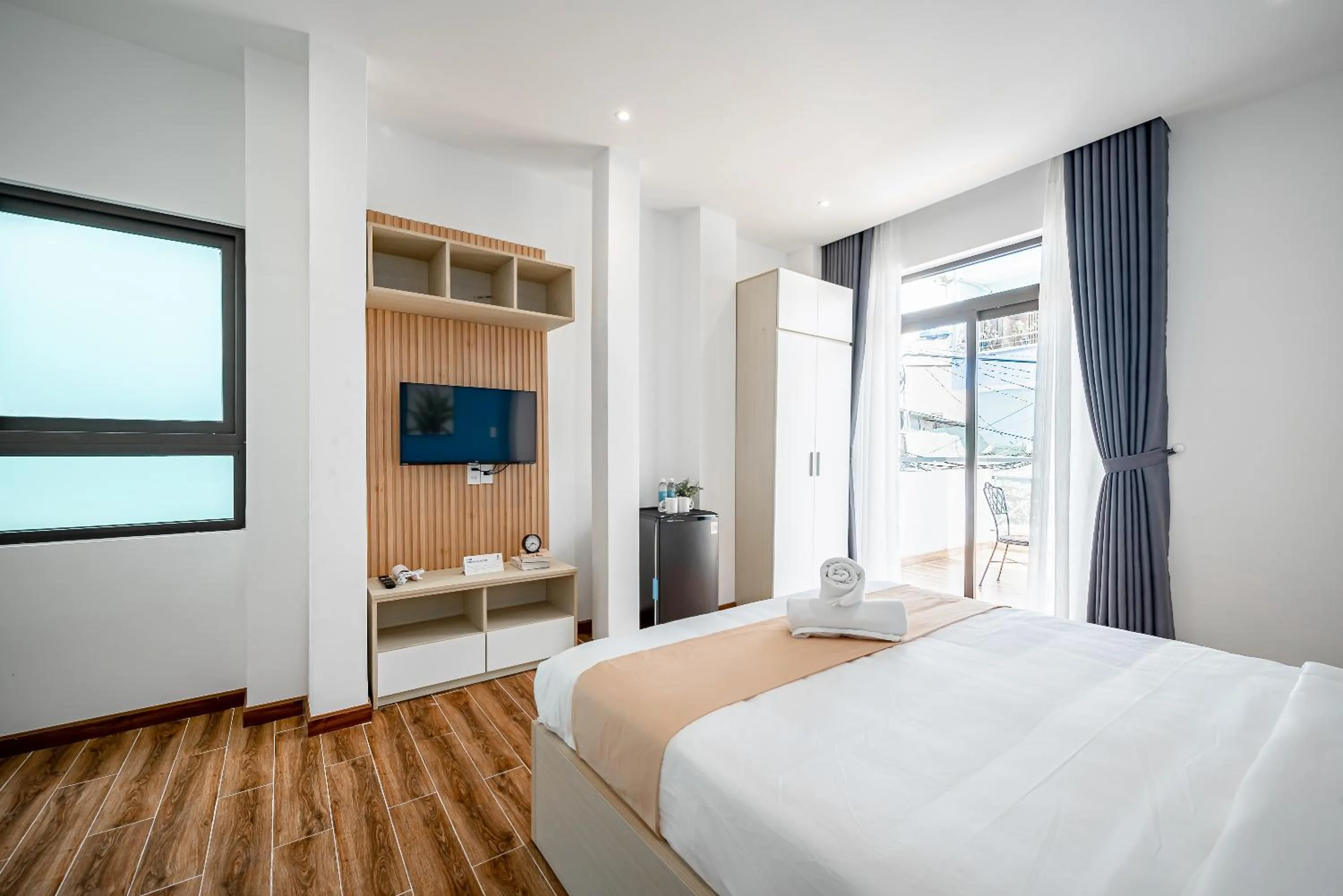 Bed in Cozrum Homes - Autumn House