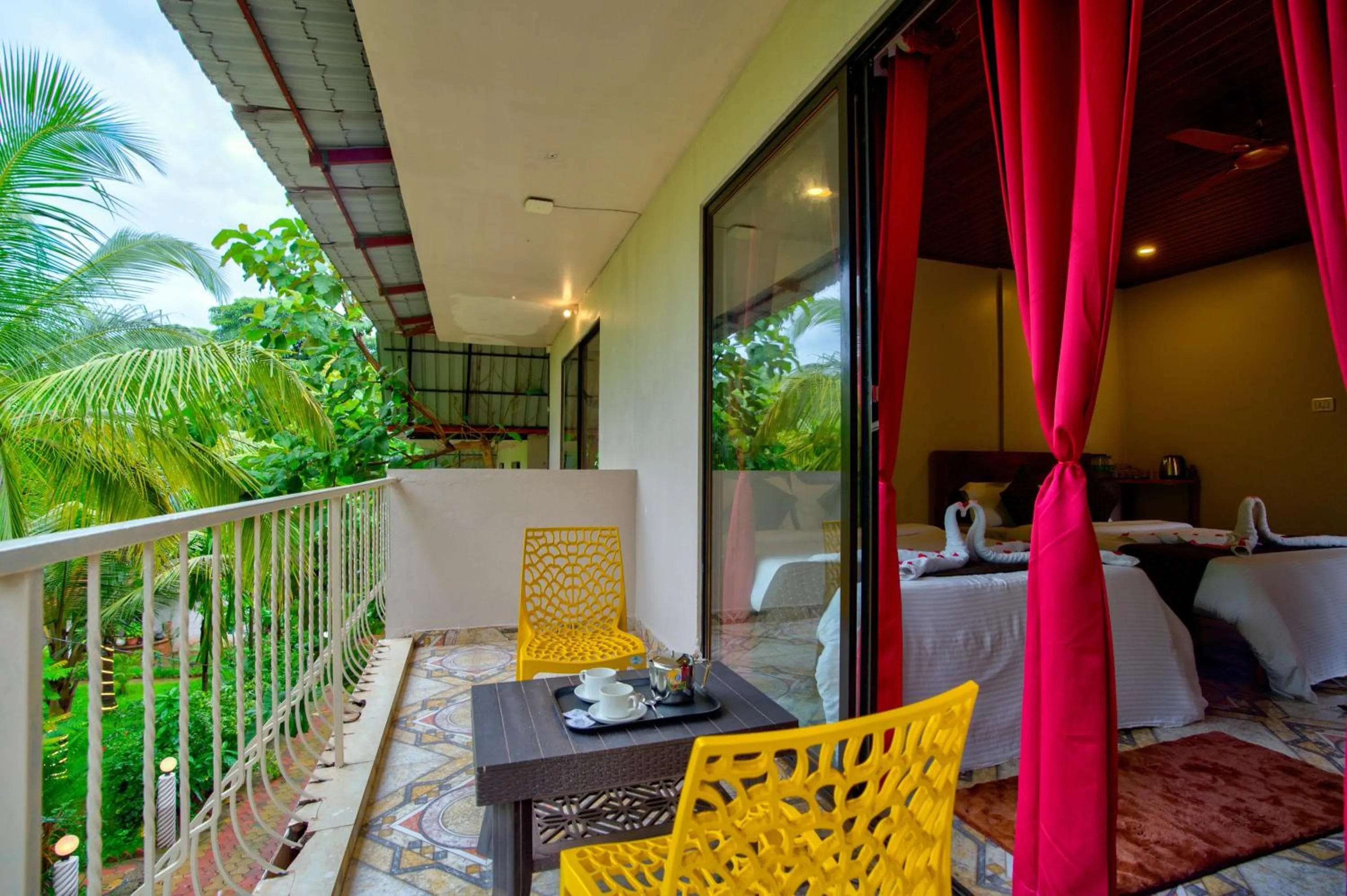 Garden in La Station Resort Vagator