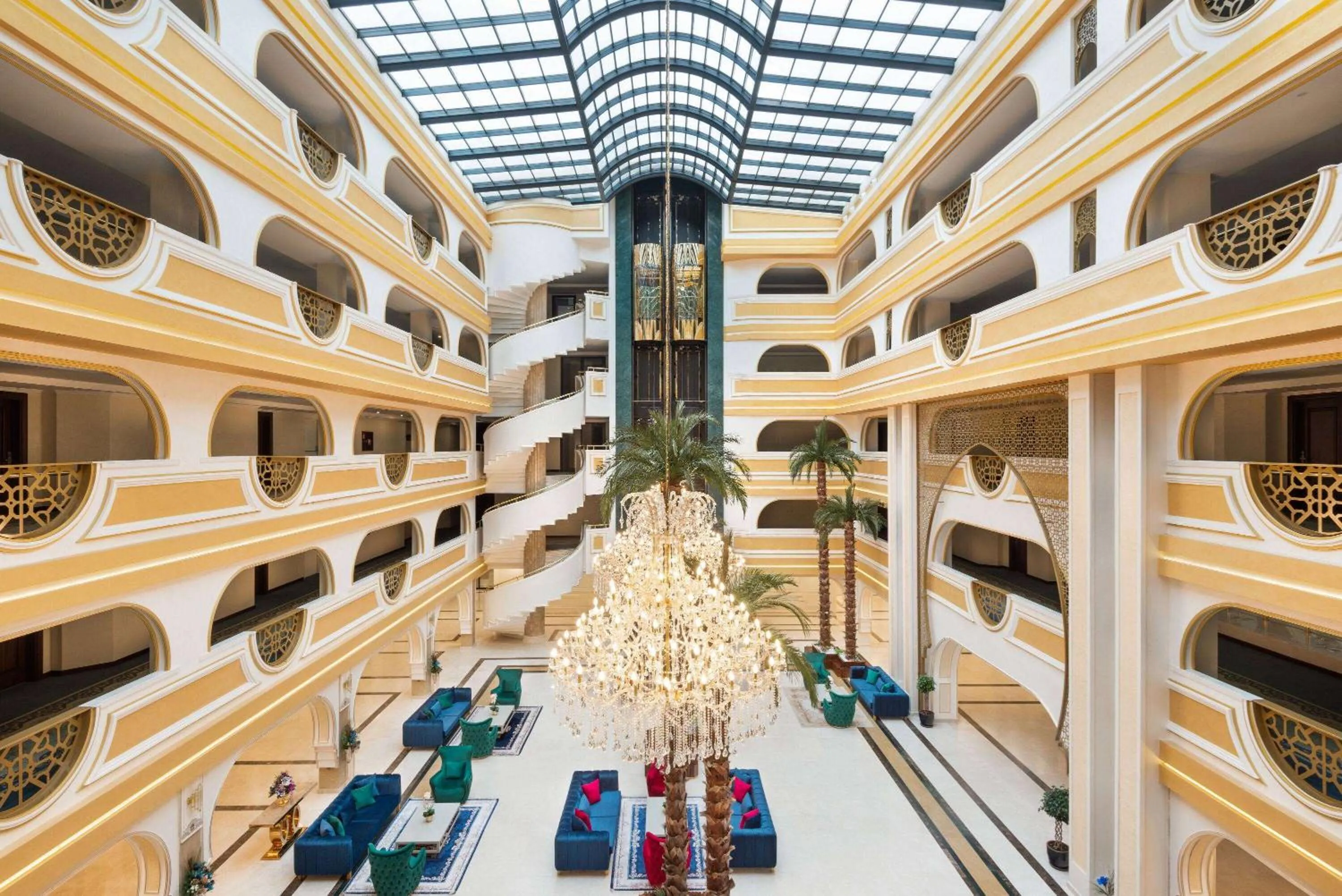 Lobby or reception in Ramada Plaza by Wyndham Silivri