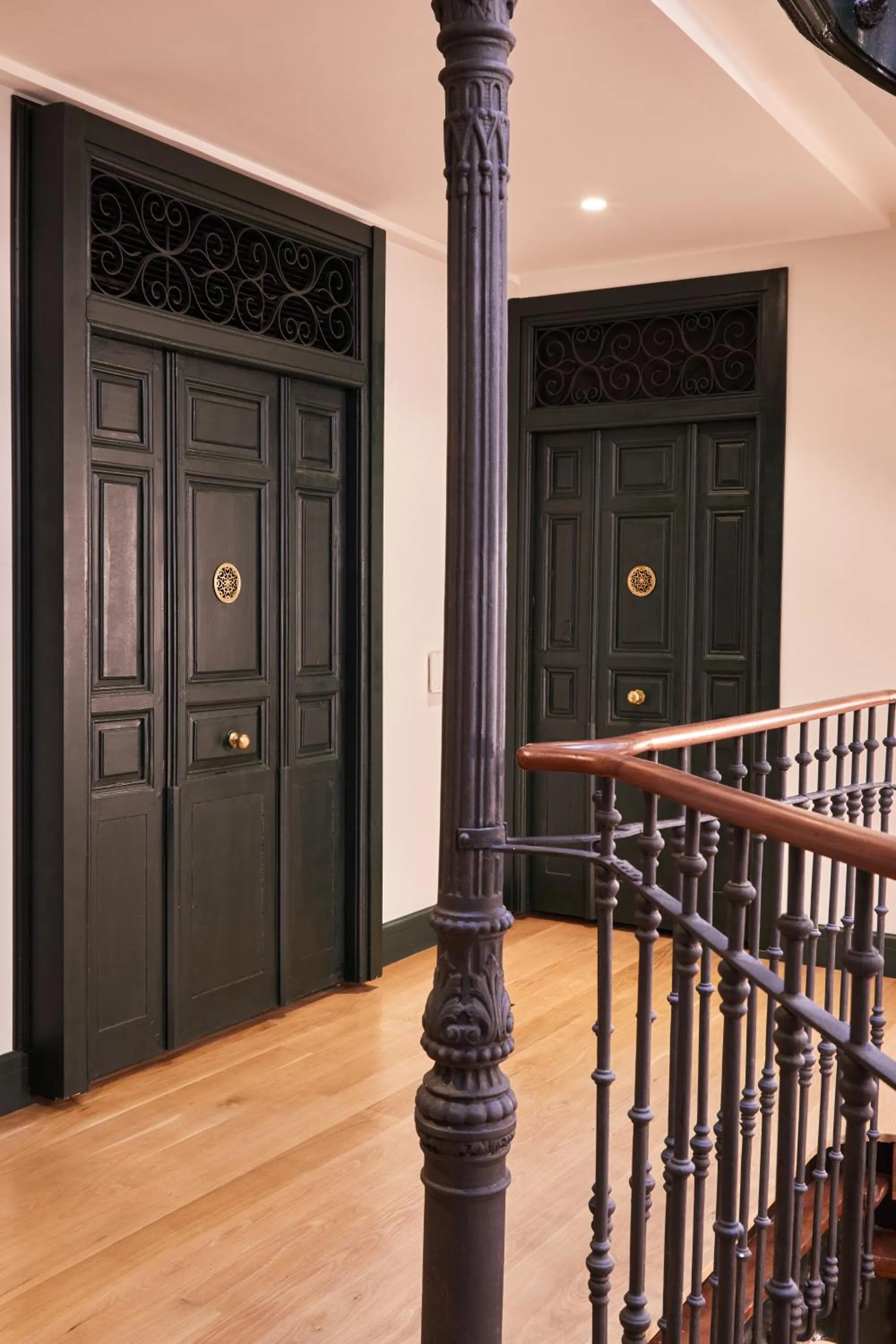 Property building in LATROUPE Prado Hostel