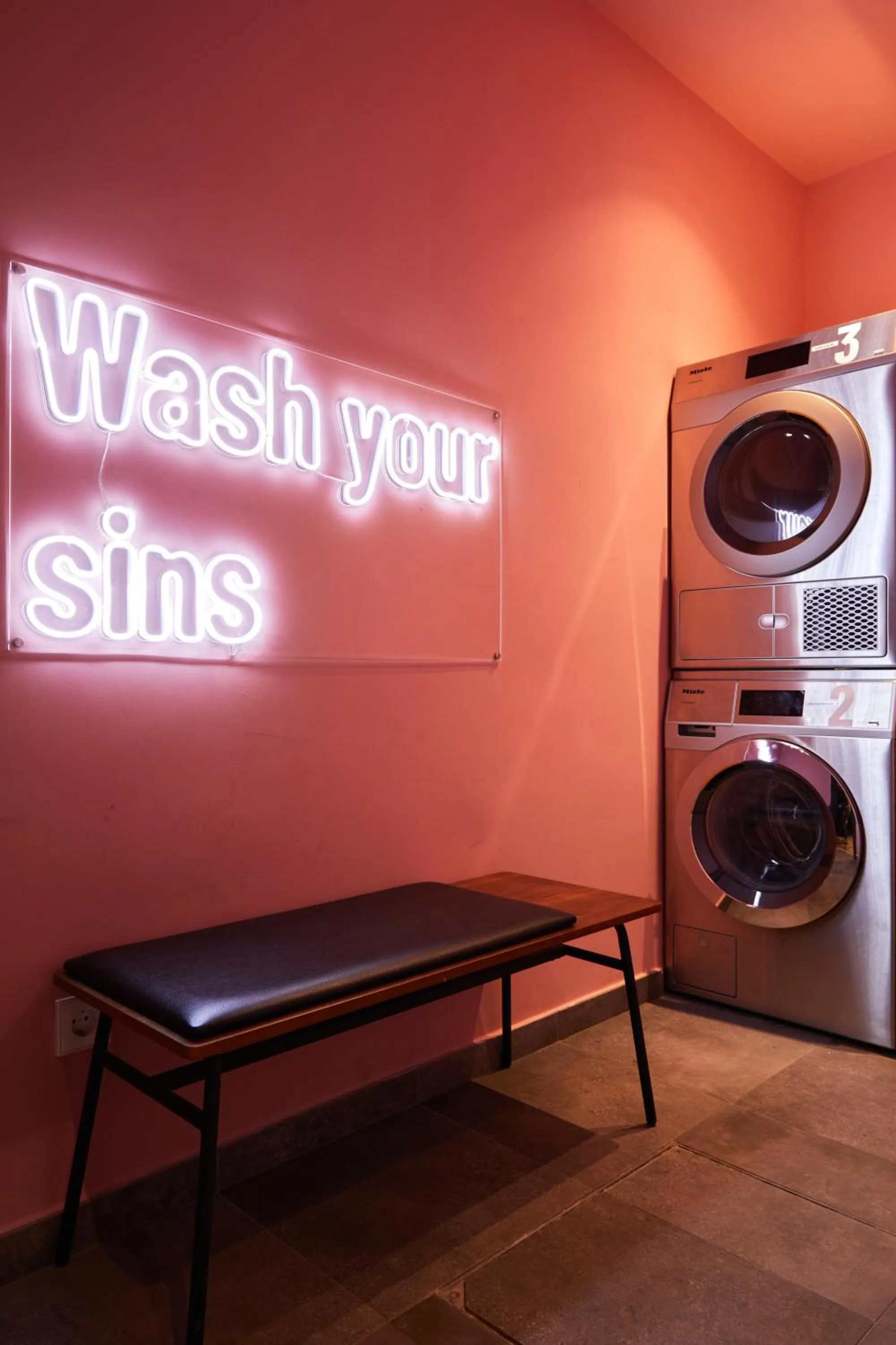 laundry in LATROUPE Prado Hostel