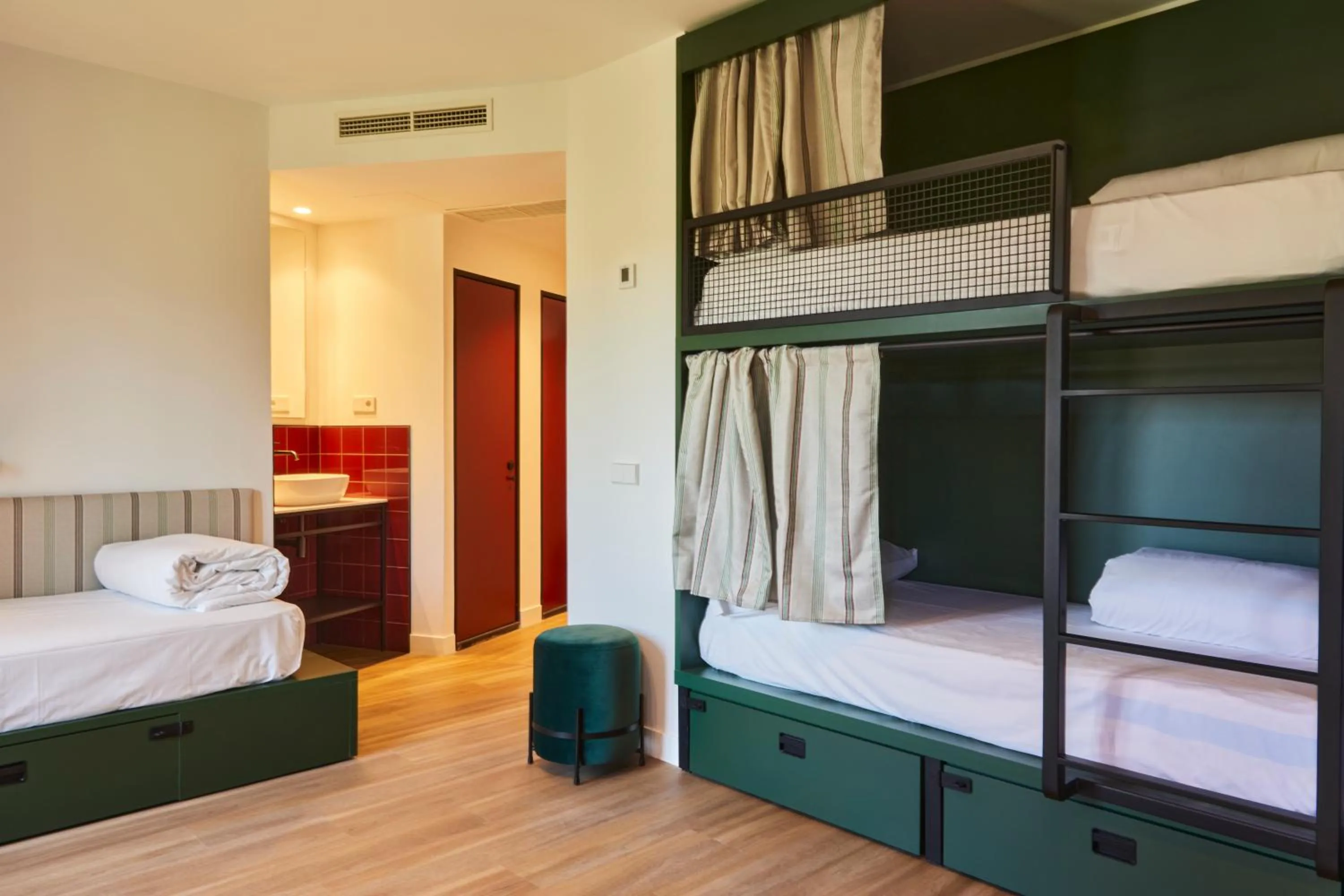 Bedroom, Bed in LATROUPE Prado Hostel