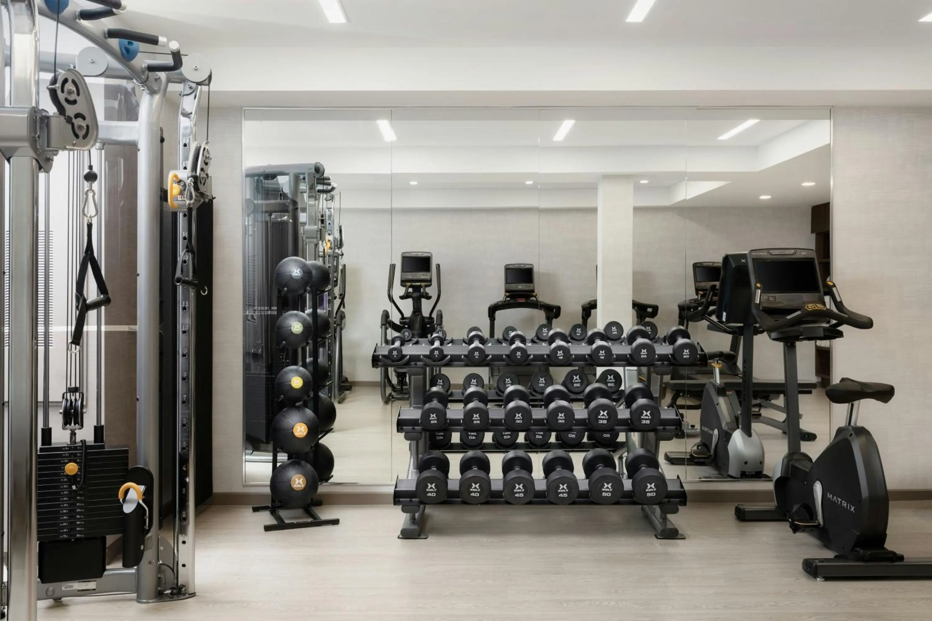 Fitness centre/facilities in AC Hotel by Marriott Dayton