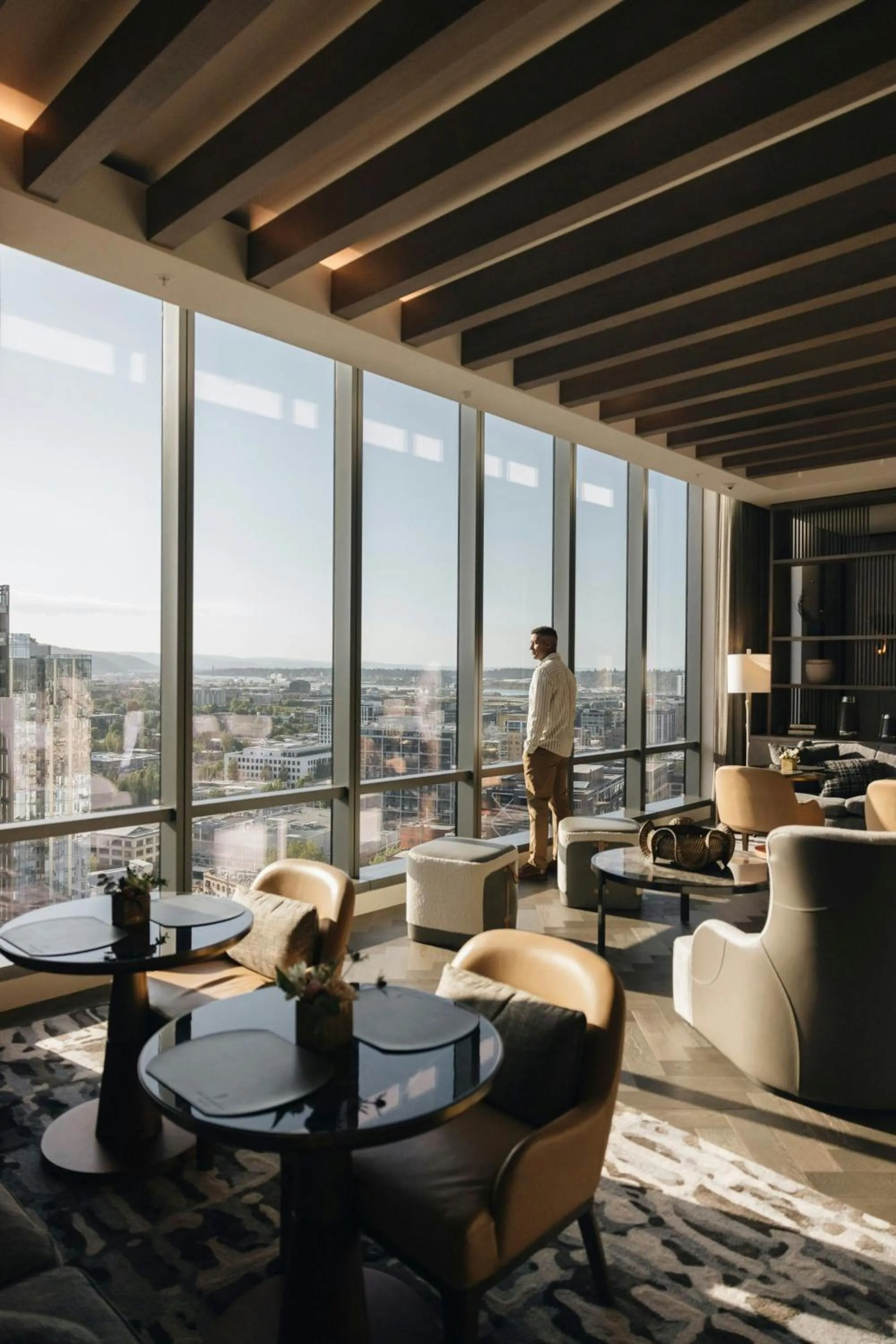 Lounge or bar in The Ritz-Carlton, Portland