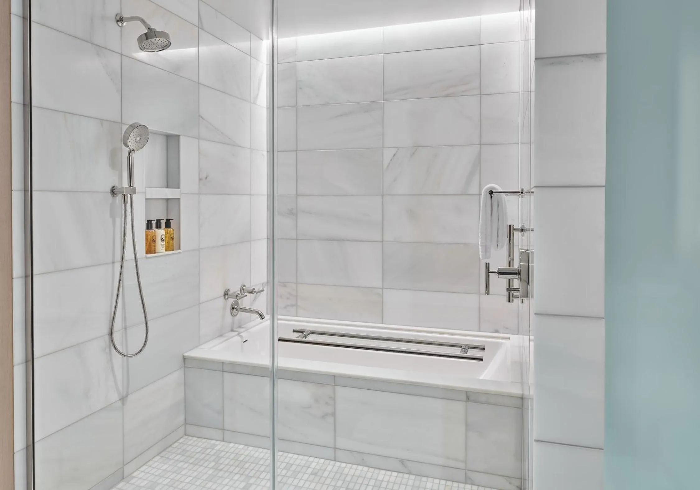 Shower in The Ritz-Carlton, Portland