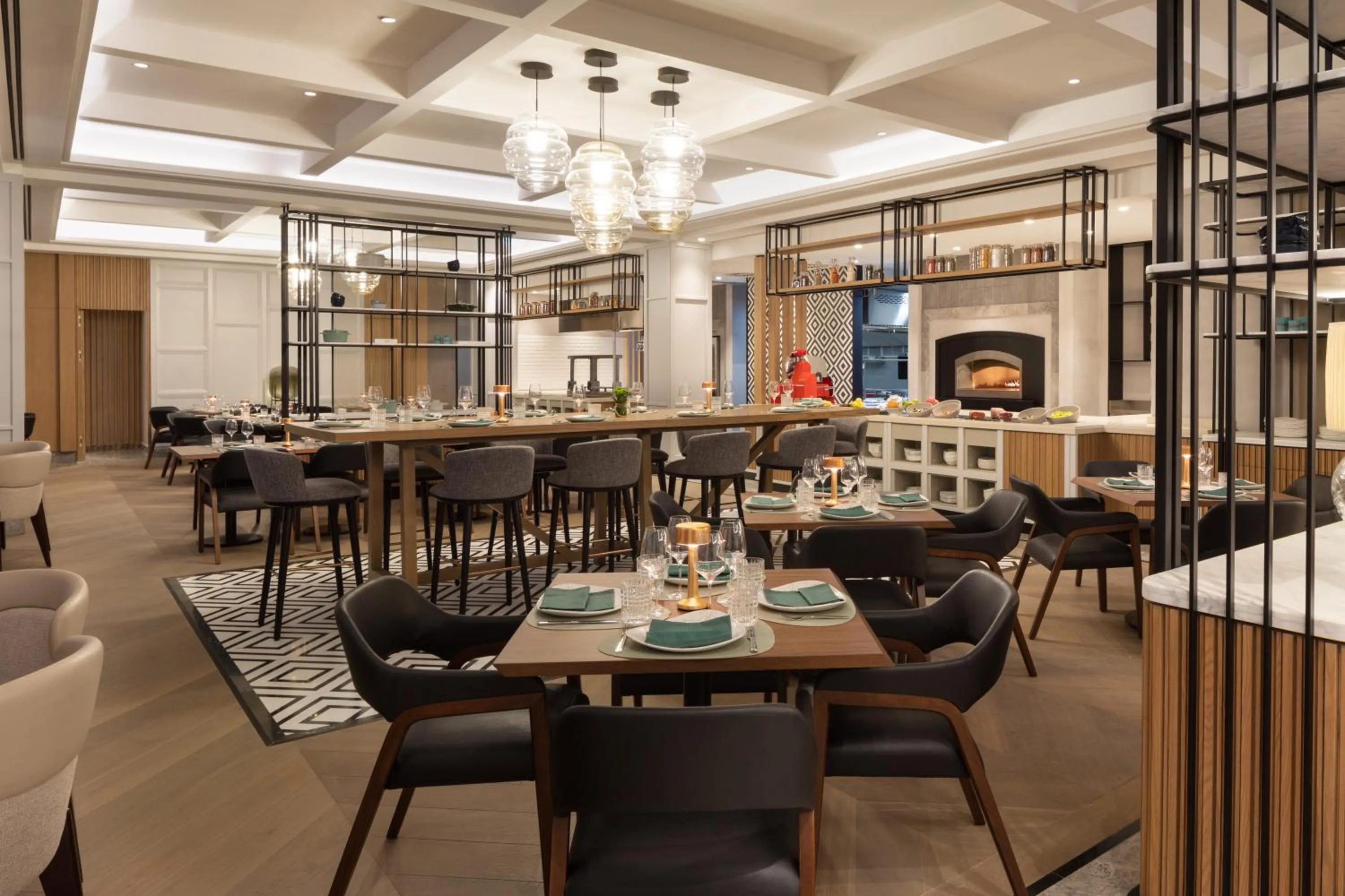 Restaurant/places to eat in Tirana Marriott Hotel