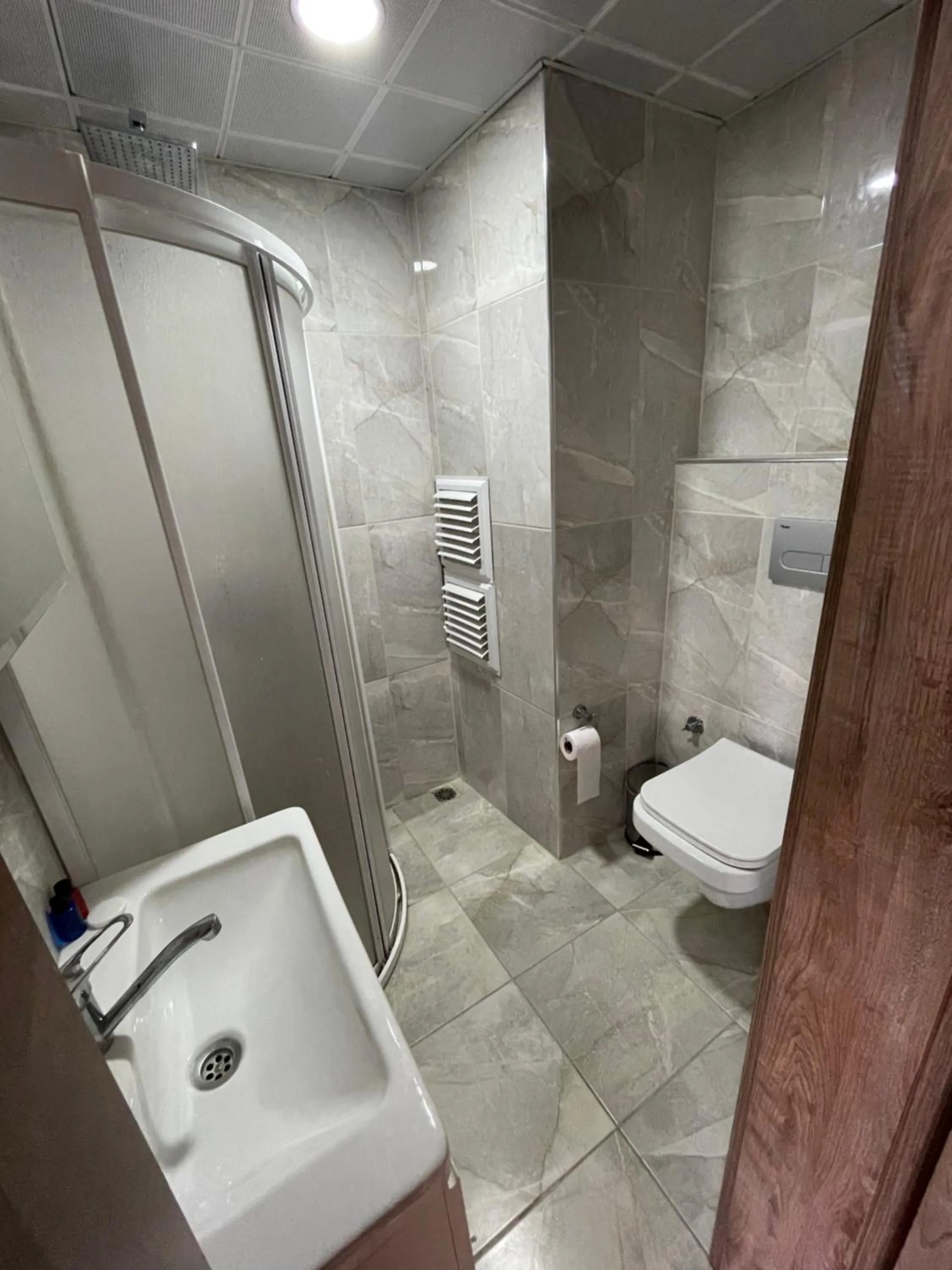 Shower in Elegance Aparts Cihangir