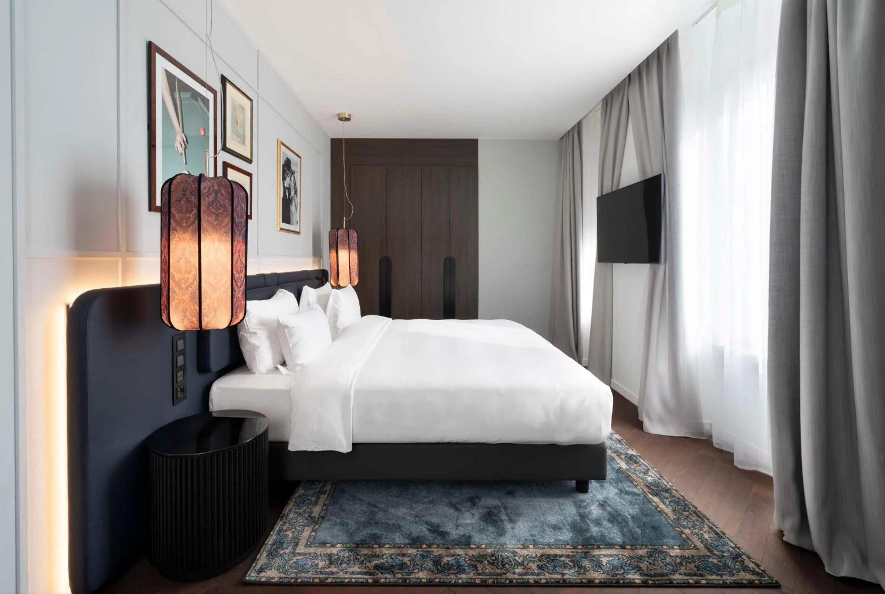 Bedroom, Bed in Radisson Collection Hotel, Santa Sofia Milan