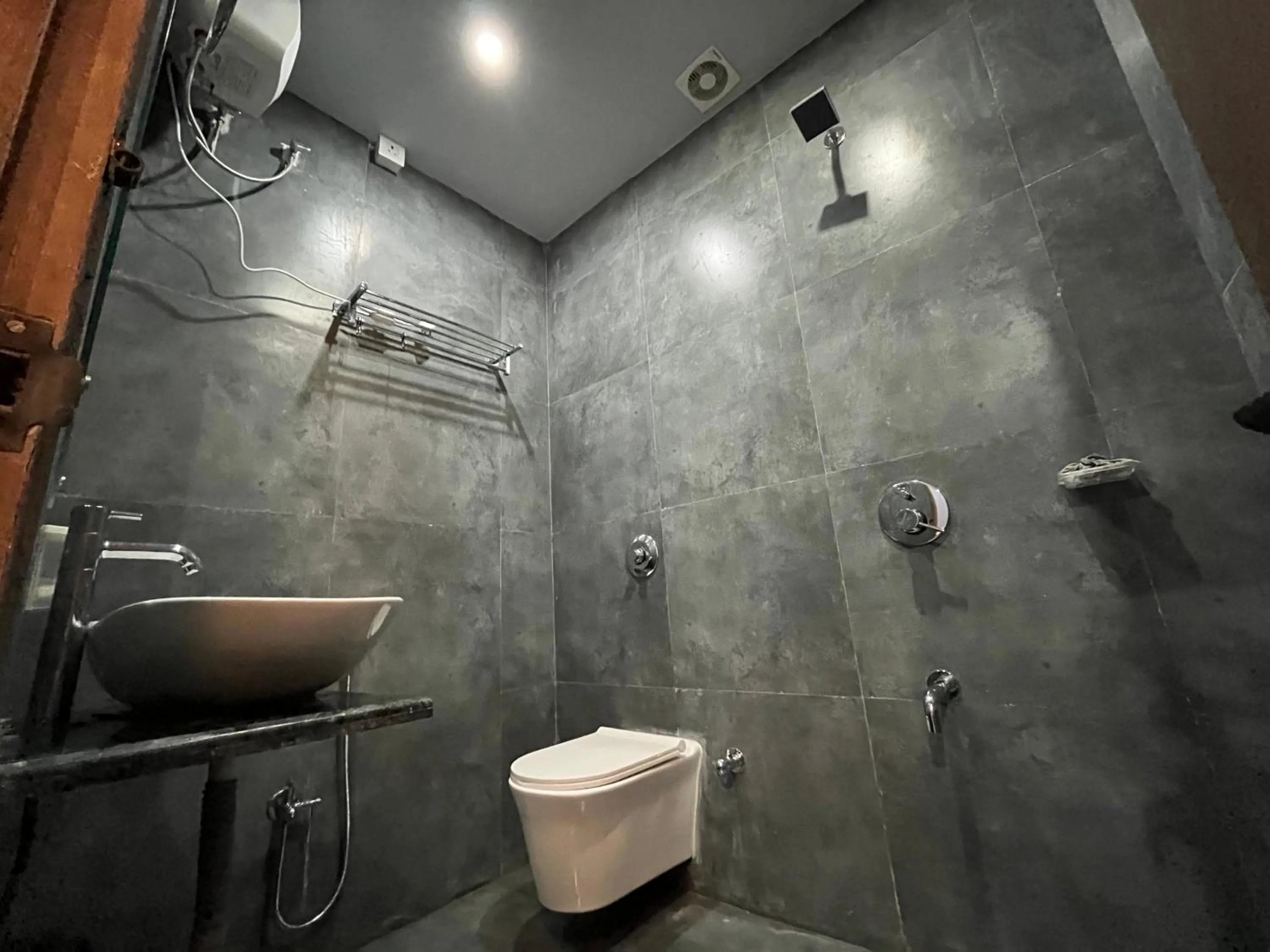 Shower in Achala Home