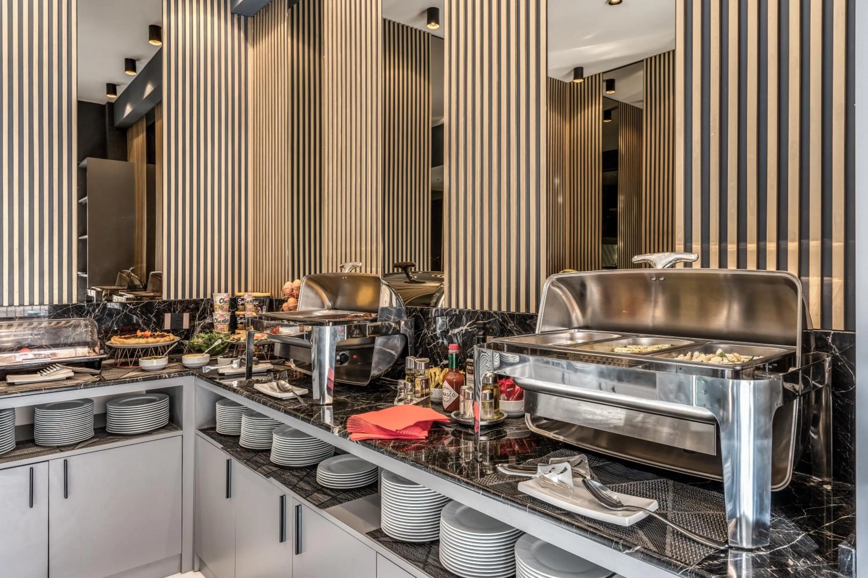 Food in CC Palace Hotel