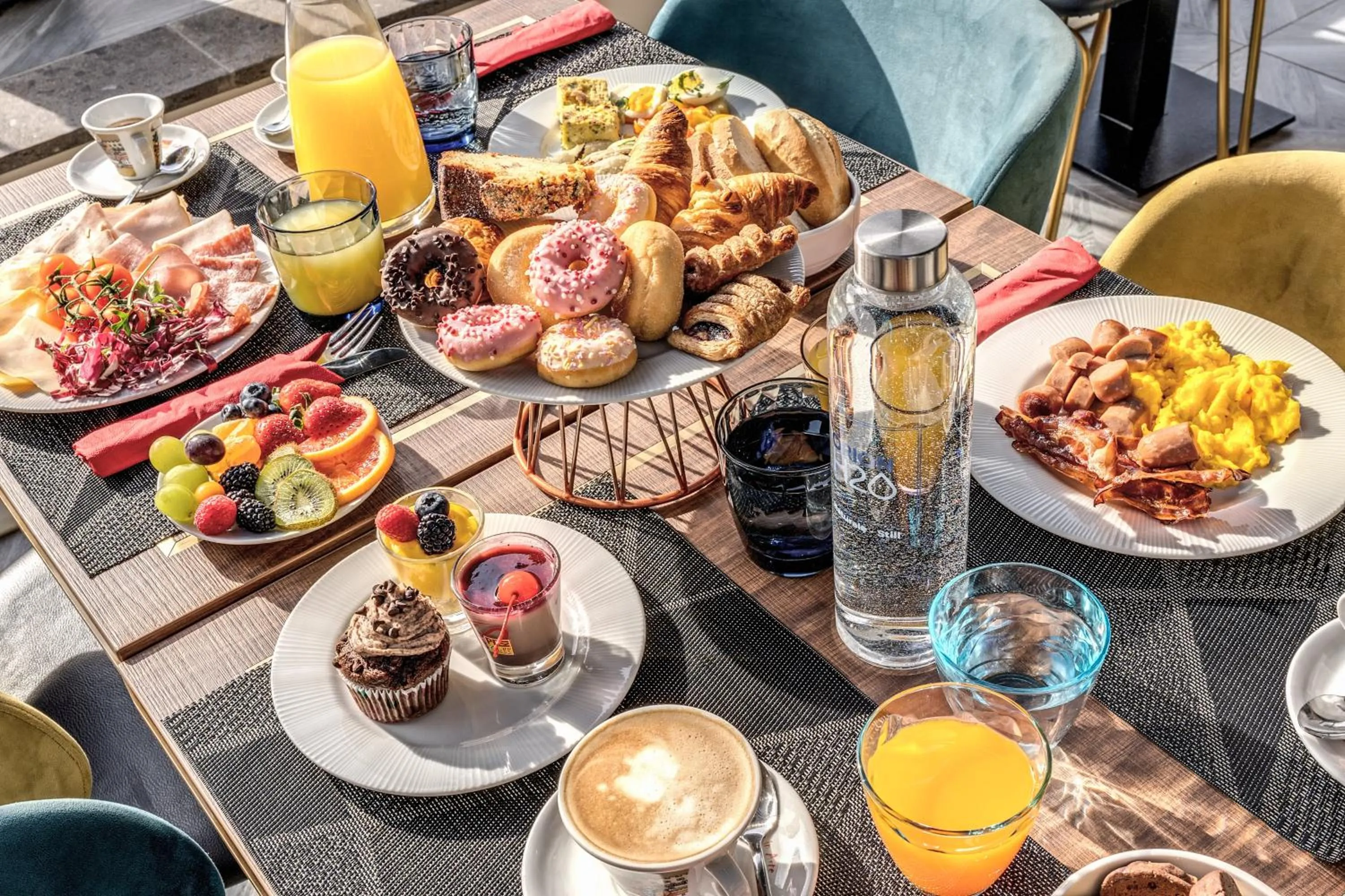 Food in CC Palace Hotel