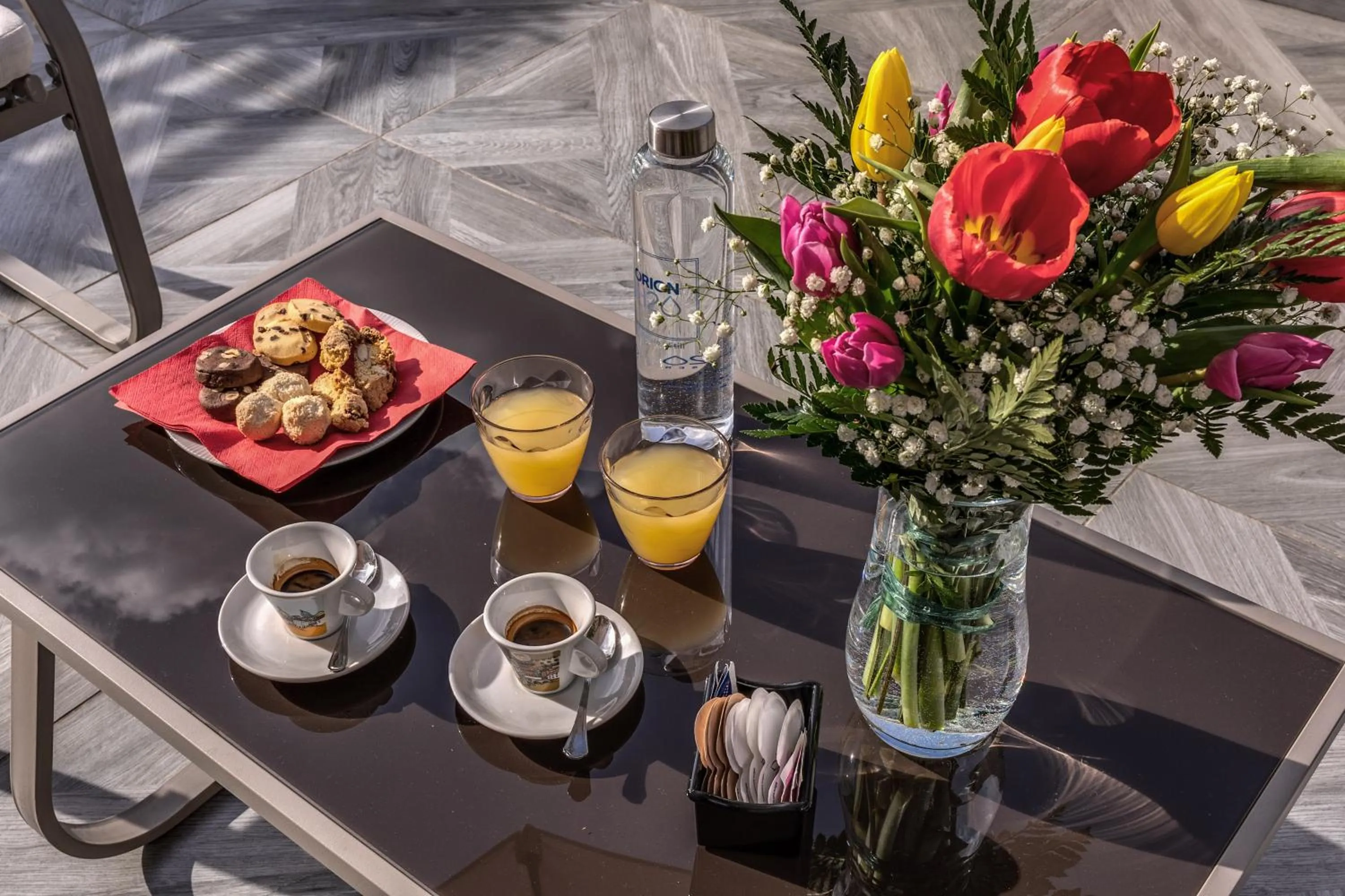Balcony/Terrace in CC Palace Hotel