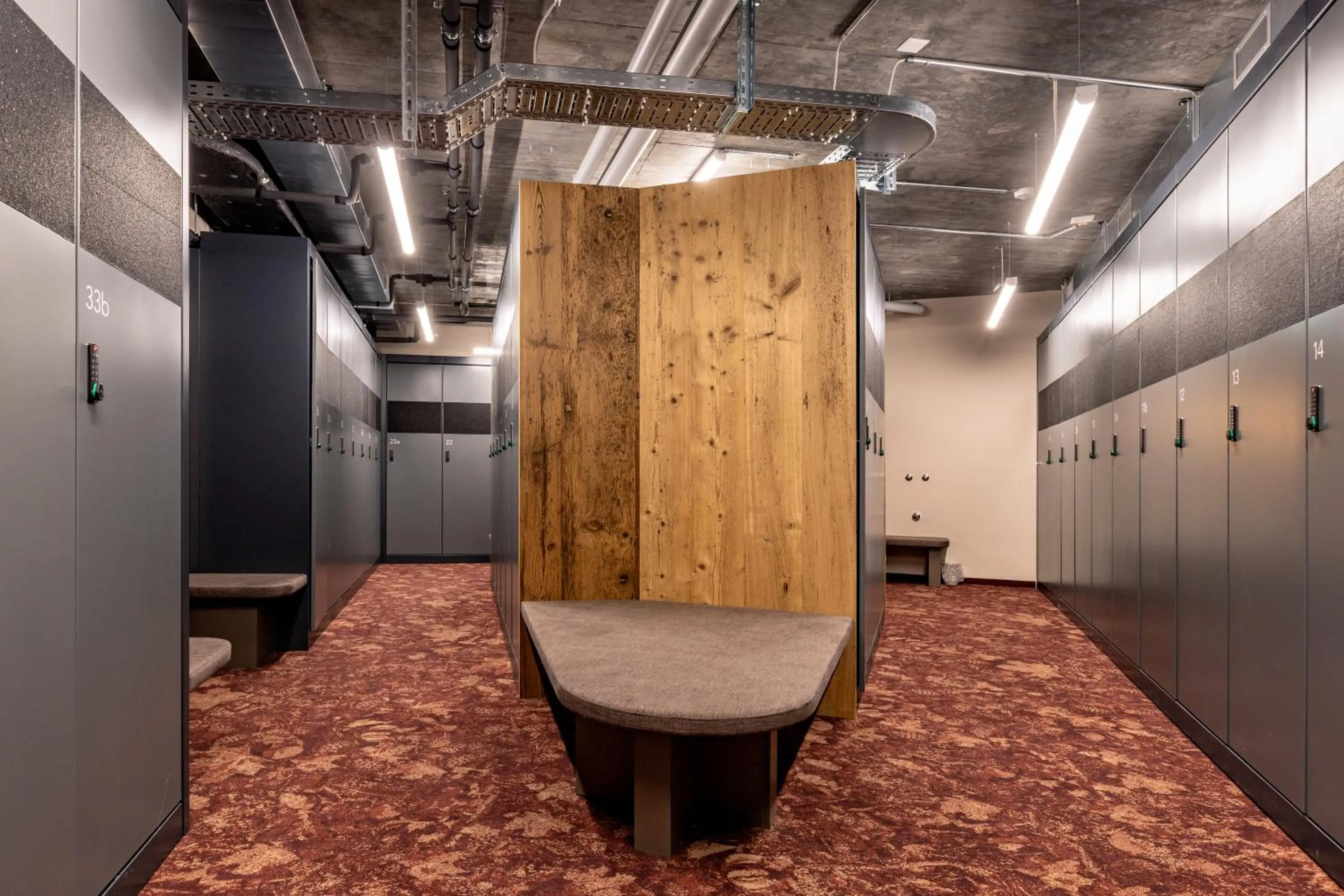 Skiing in Postresidenz am See