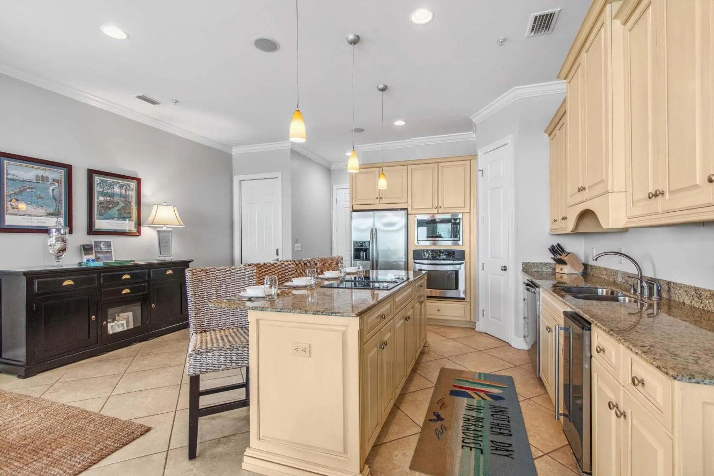 Hannah's Beach Paradise