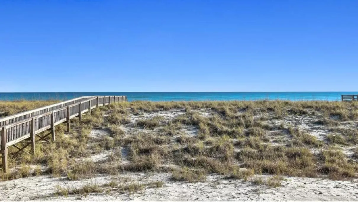 Hannah's Beach Paradise