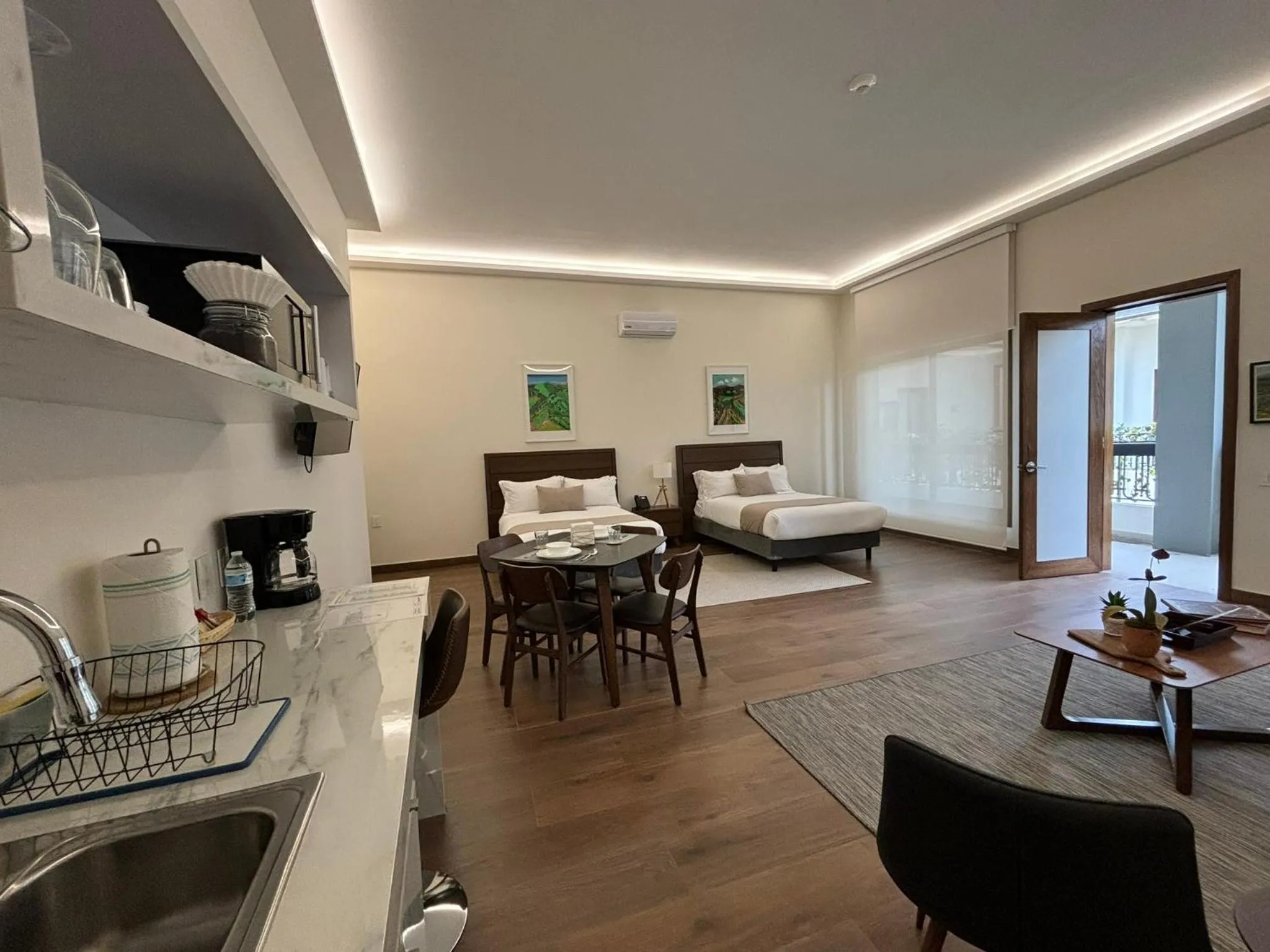 Kitchen or kitchenette in Casa Herrmann Suites