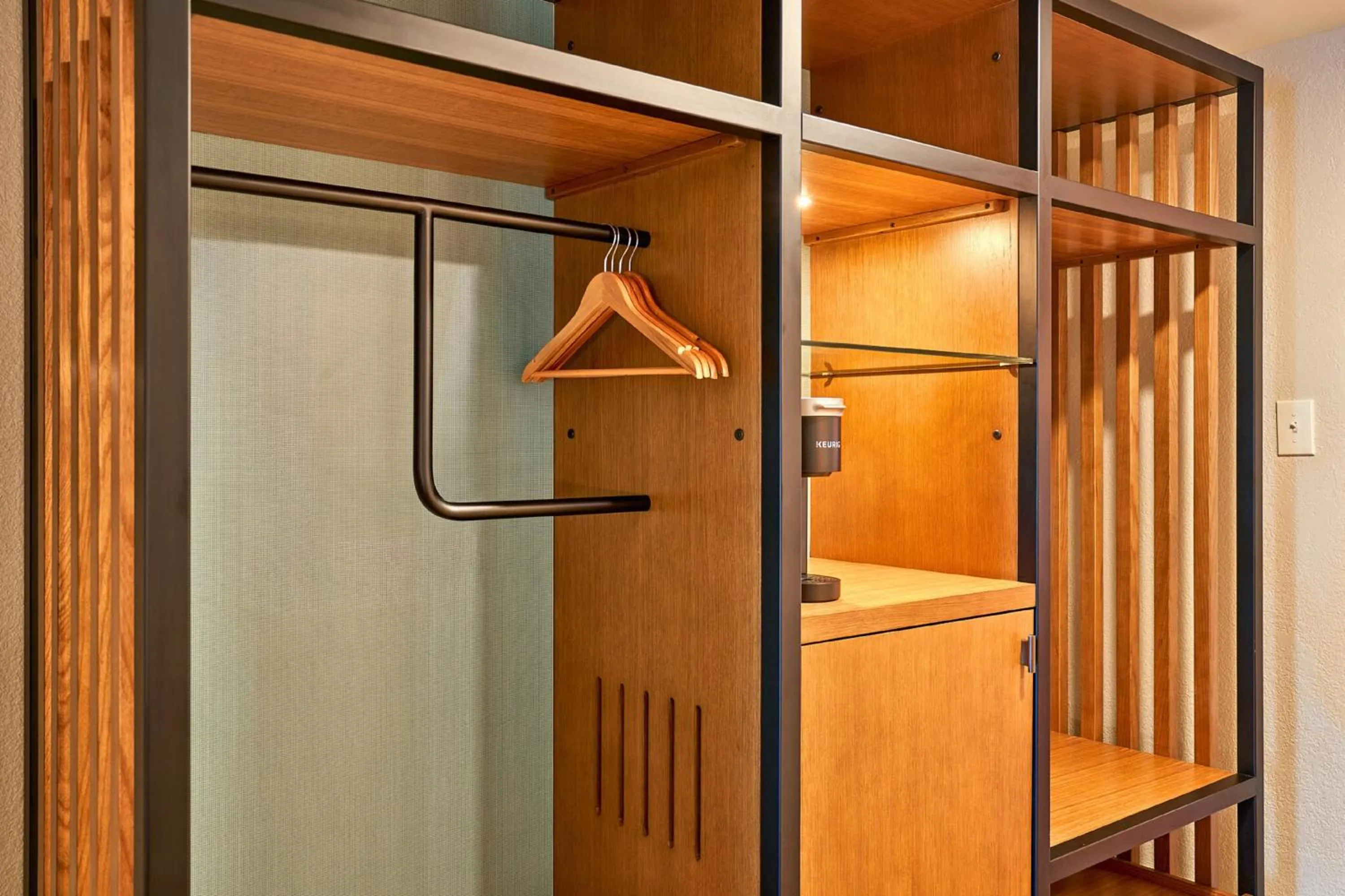 Superior King Room with Sea View Non-Smoking in voco The Shelby - Myrtle Beach by IHG