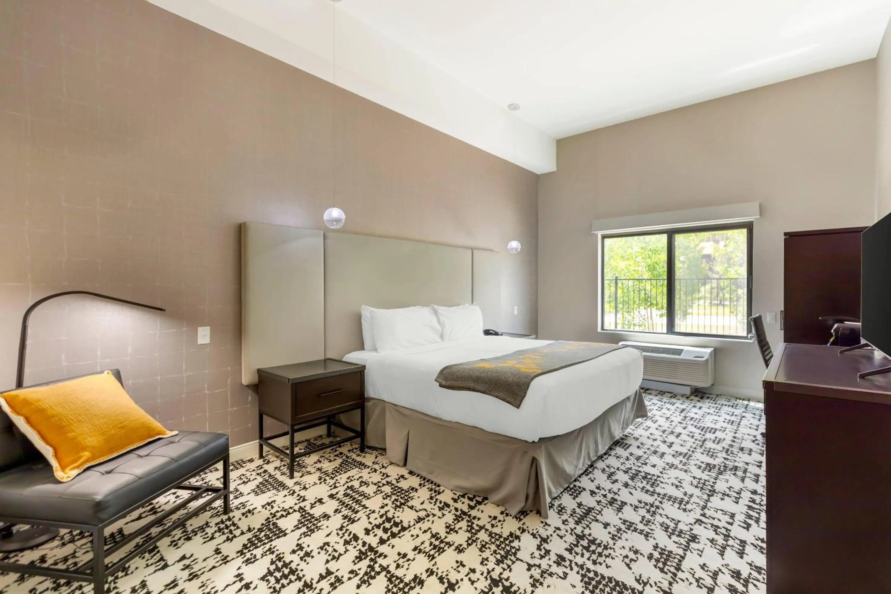 Bedroom in Cambria Hotel Copper Mountain